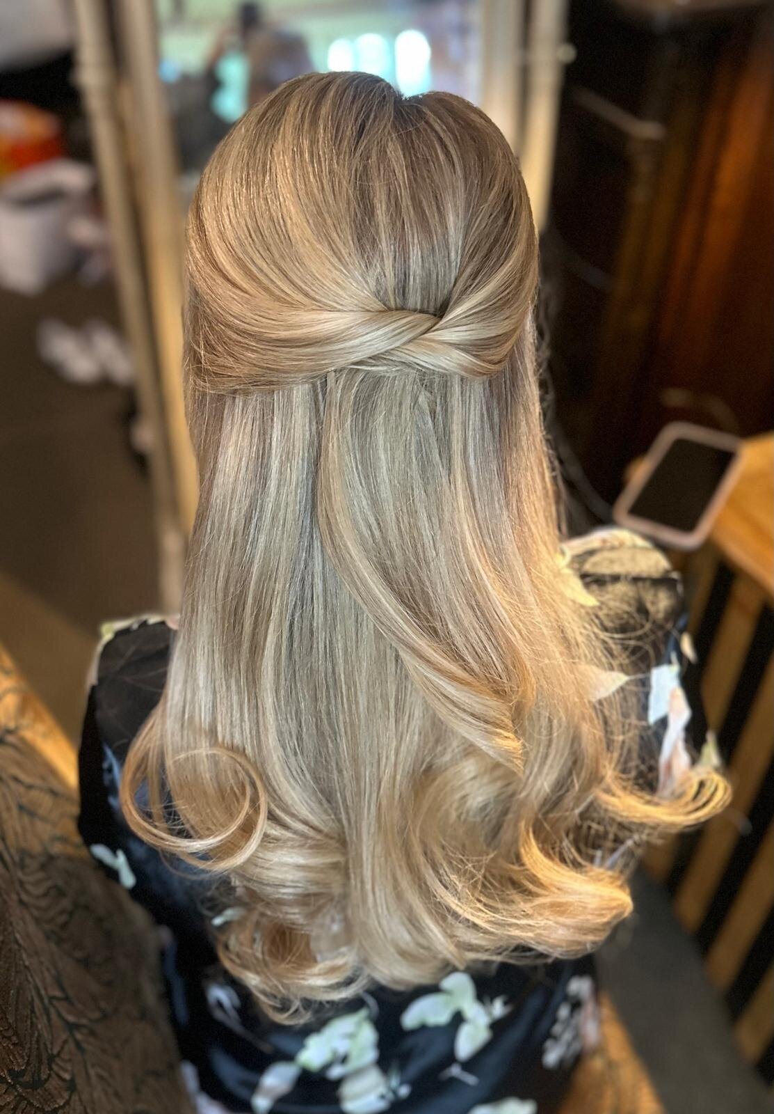 Bridal Hair Half Up Half Down