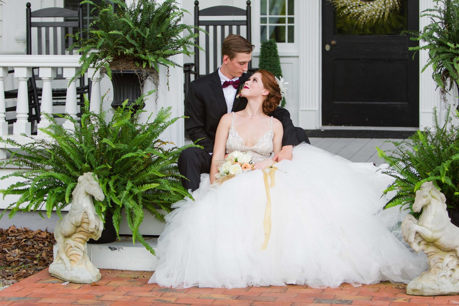 Great gatsby wedding couple at Parterre mansion