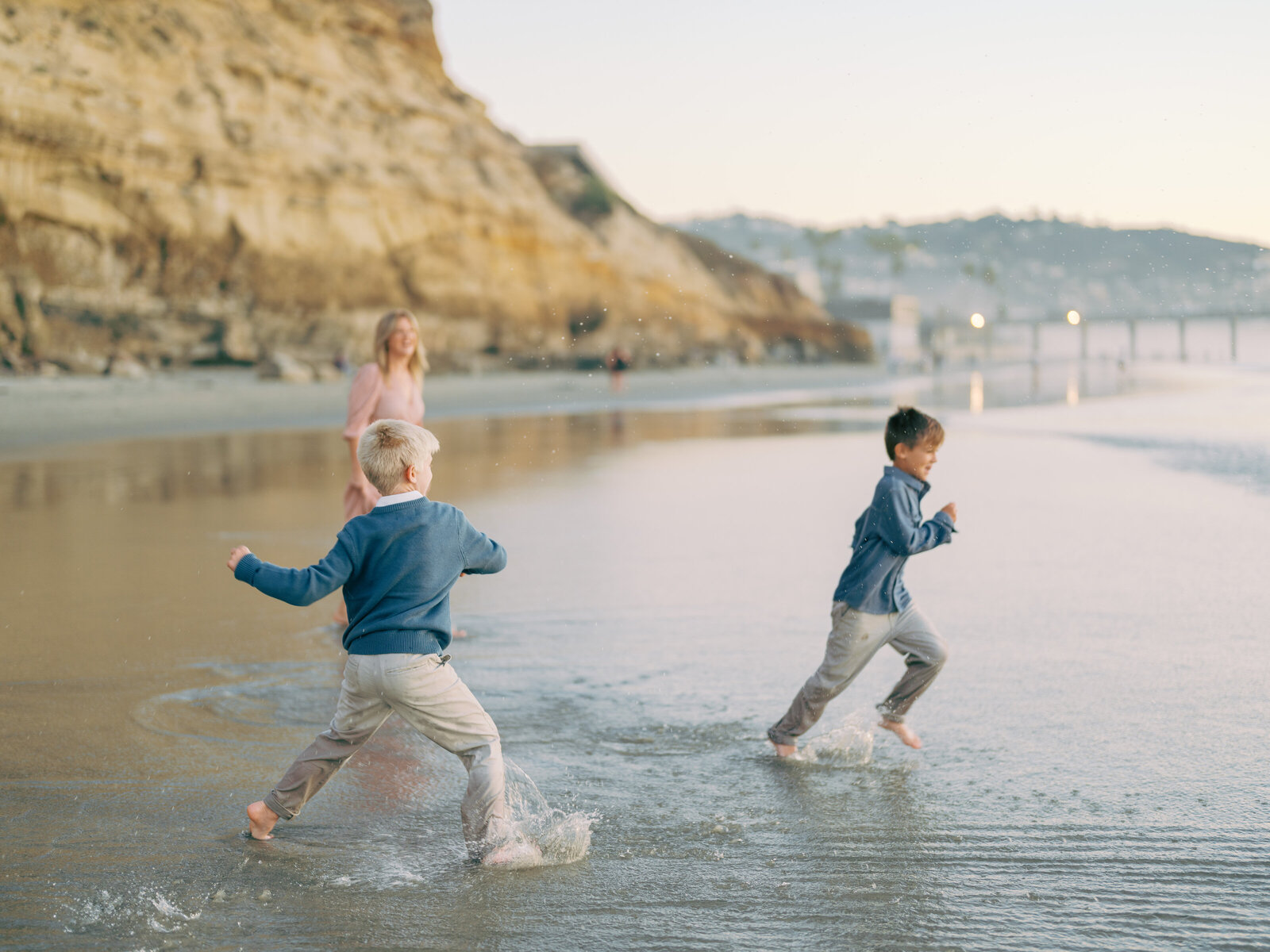 TheSeferovics_Family_October232024_205