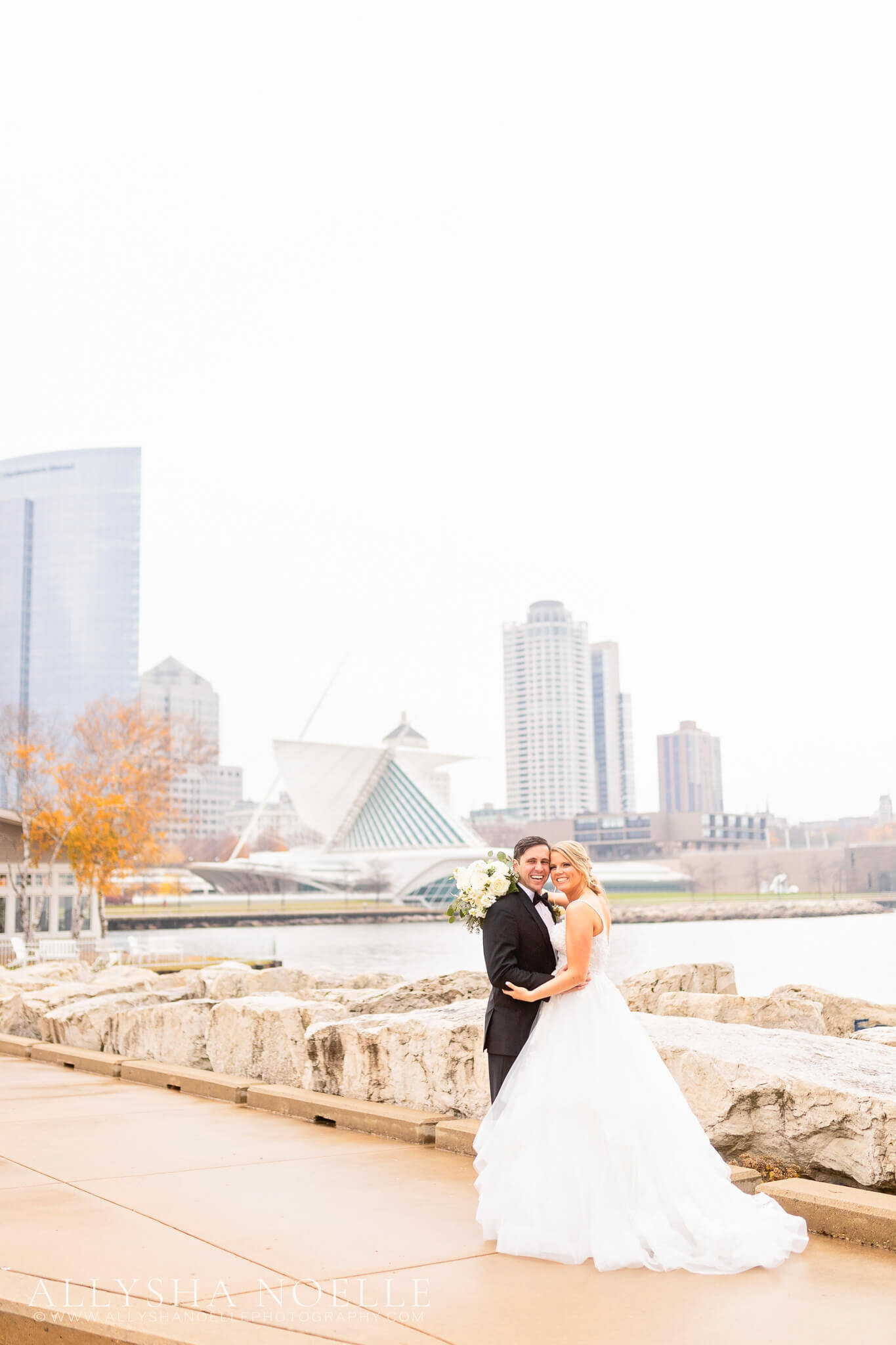 Wedding-at-The-Factory-on-Barclay-in-Milwaukee-0414