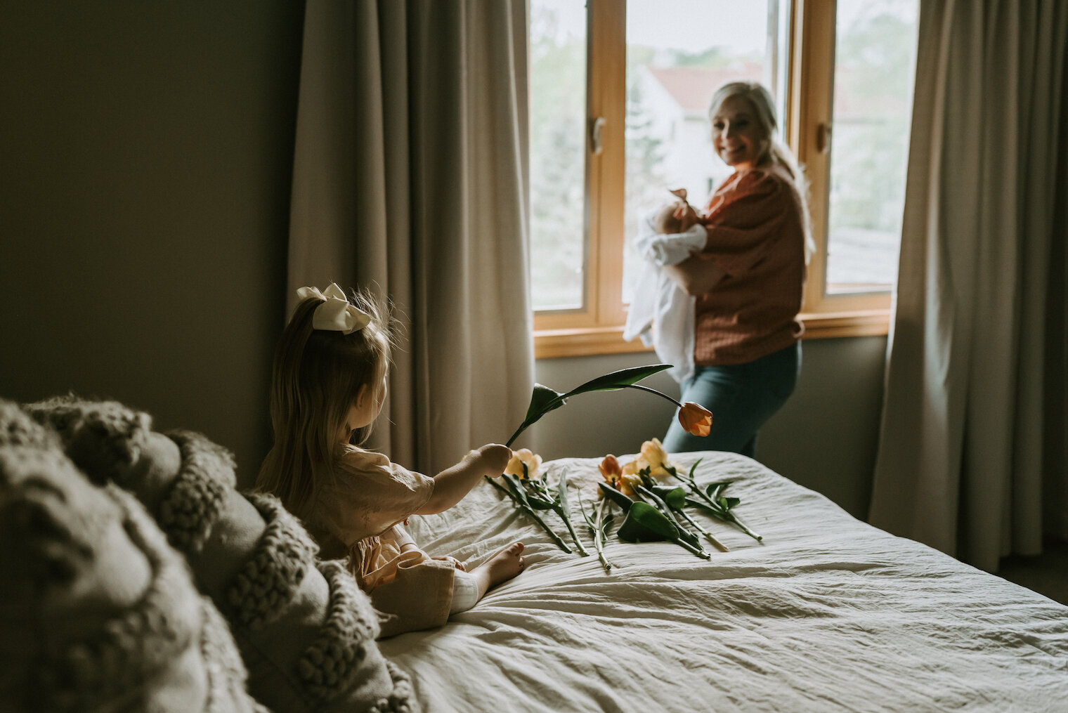 twin cities-spring-floral-inspired-newborn-photography-session7