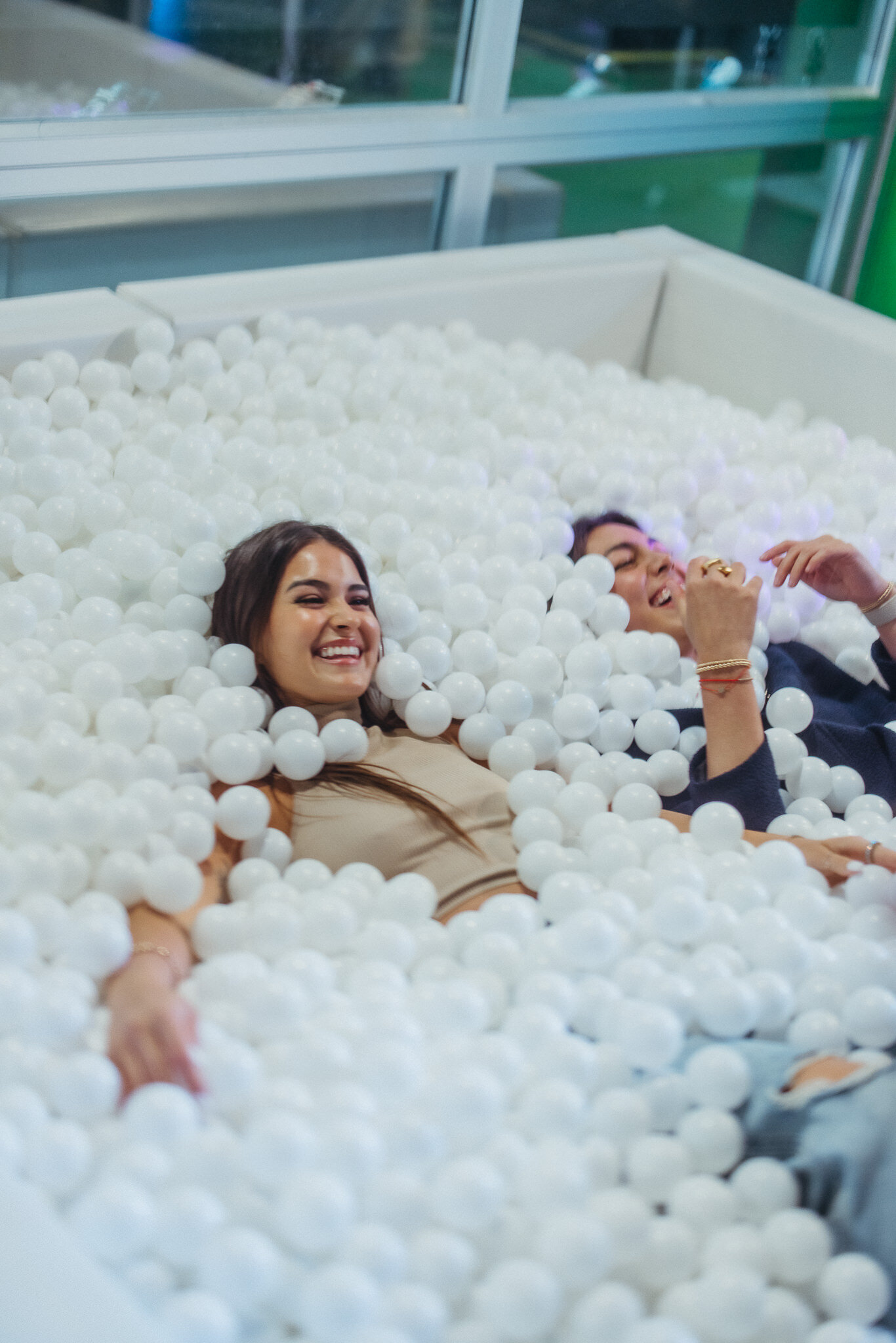 LACOSTE MIAMI - LACOSTE UKNOWN - by @williamk @laclefprod-180