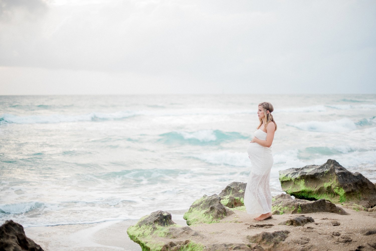 stuart maternity photographer _ beach maternity pictures _ tiffany danielle photography _ house of refuge _ beach _ maternity pictures (2)
