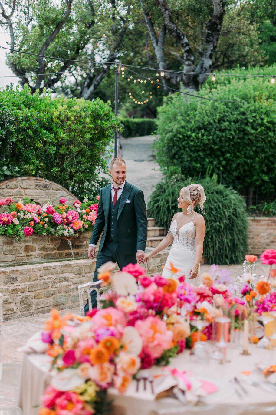 luxurious-floral-design-colorful-and-fruity39