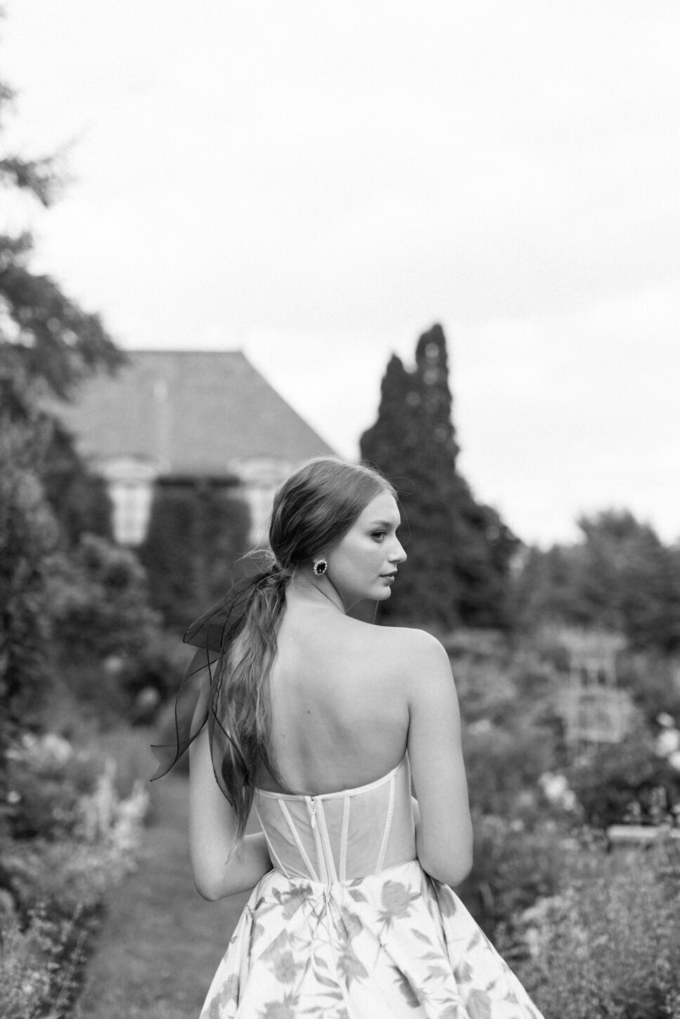 bride-ponytail-bow