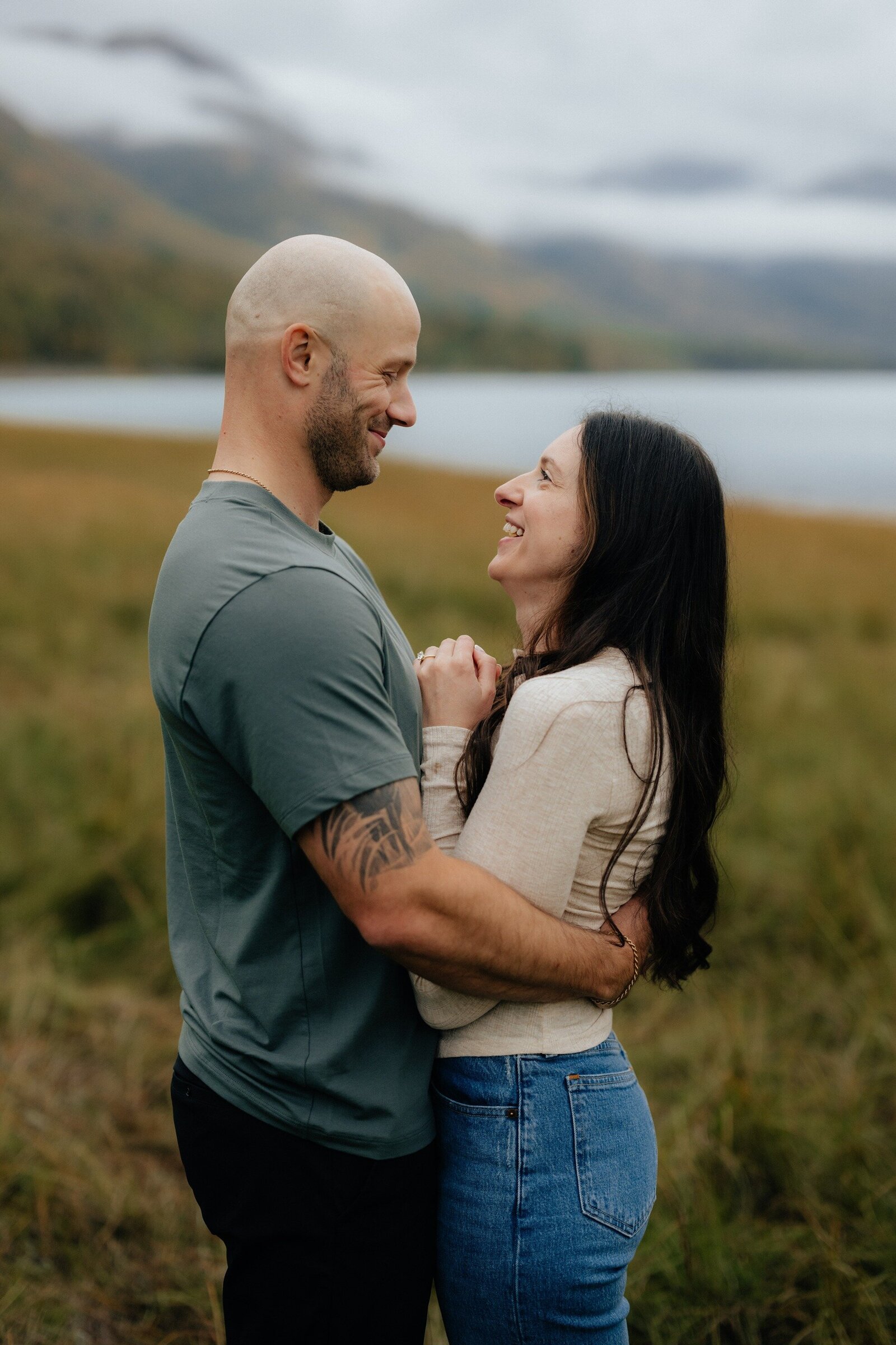 Brianna+Matt_Eklutna-Lake-Engagement_EmeliaKPhotography-8