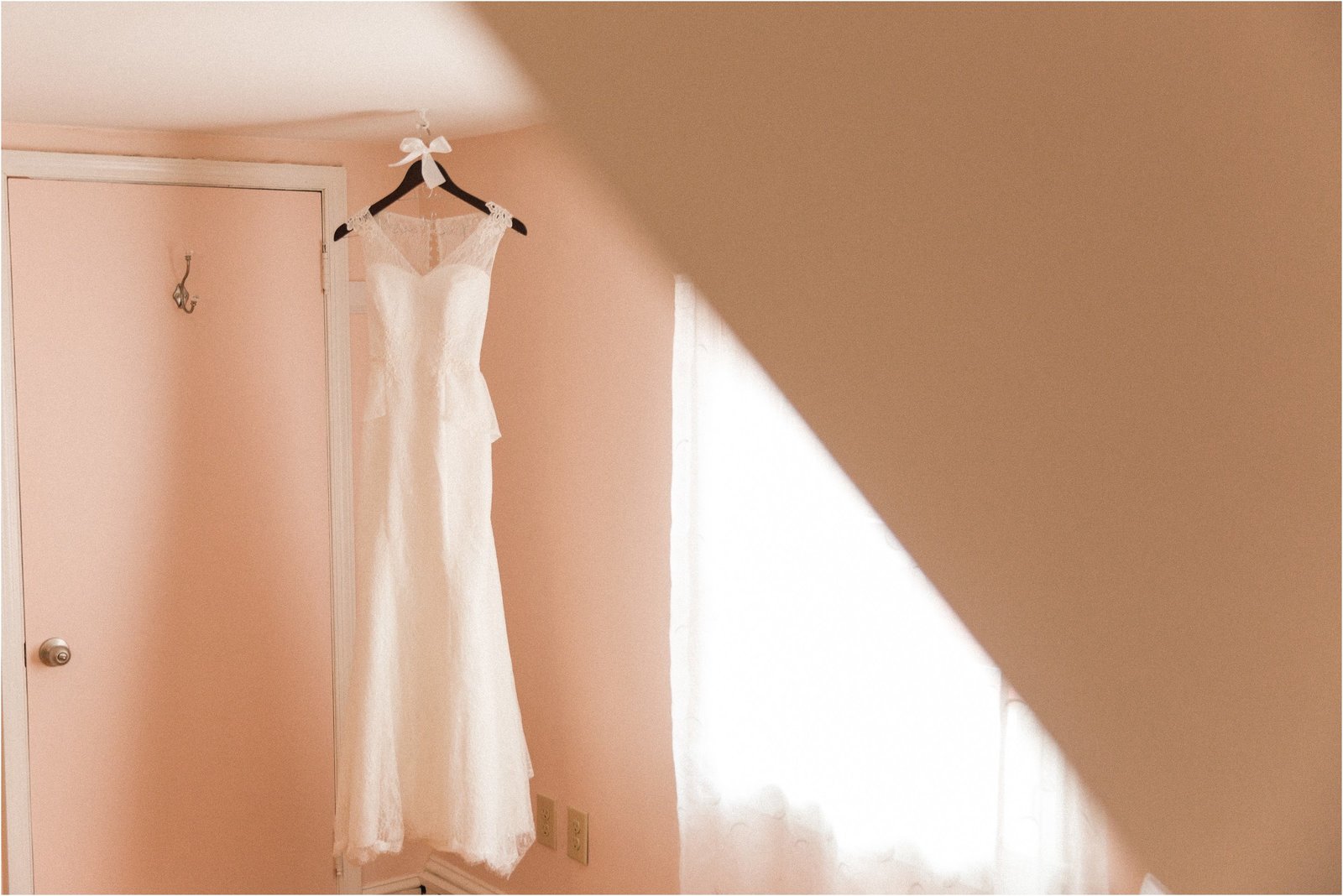 Ashley & Dan's Lily Pulitzer Wedding at The Barn on Bridge in Collegeville PA Photos_0002