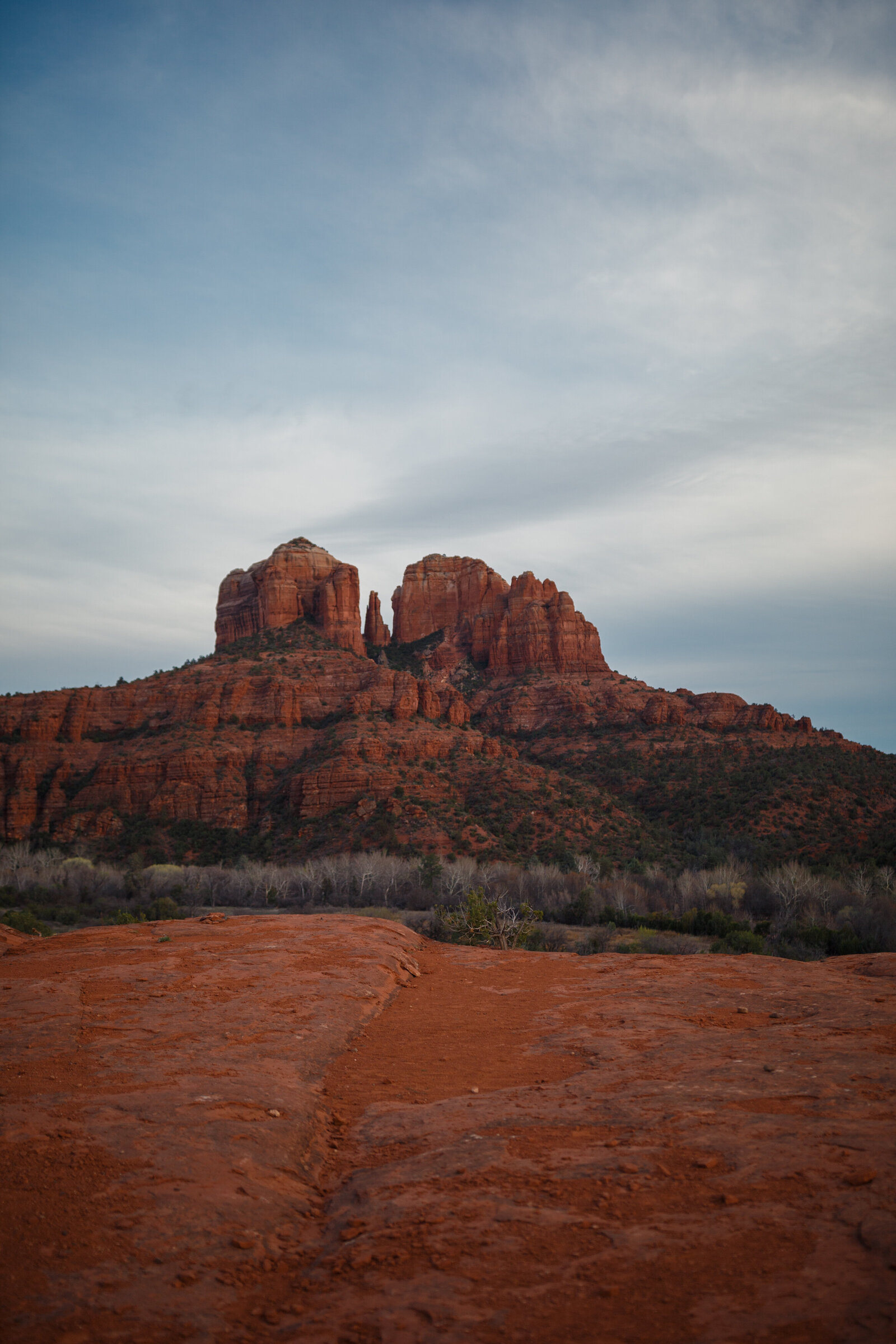 best location to elope in sedona with cathedral rock in the background