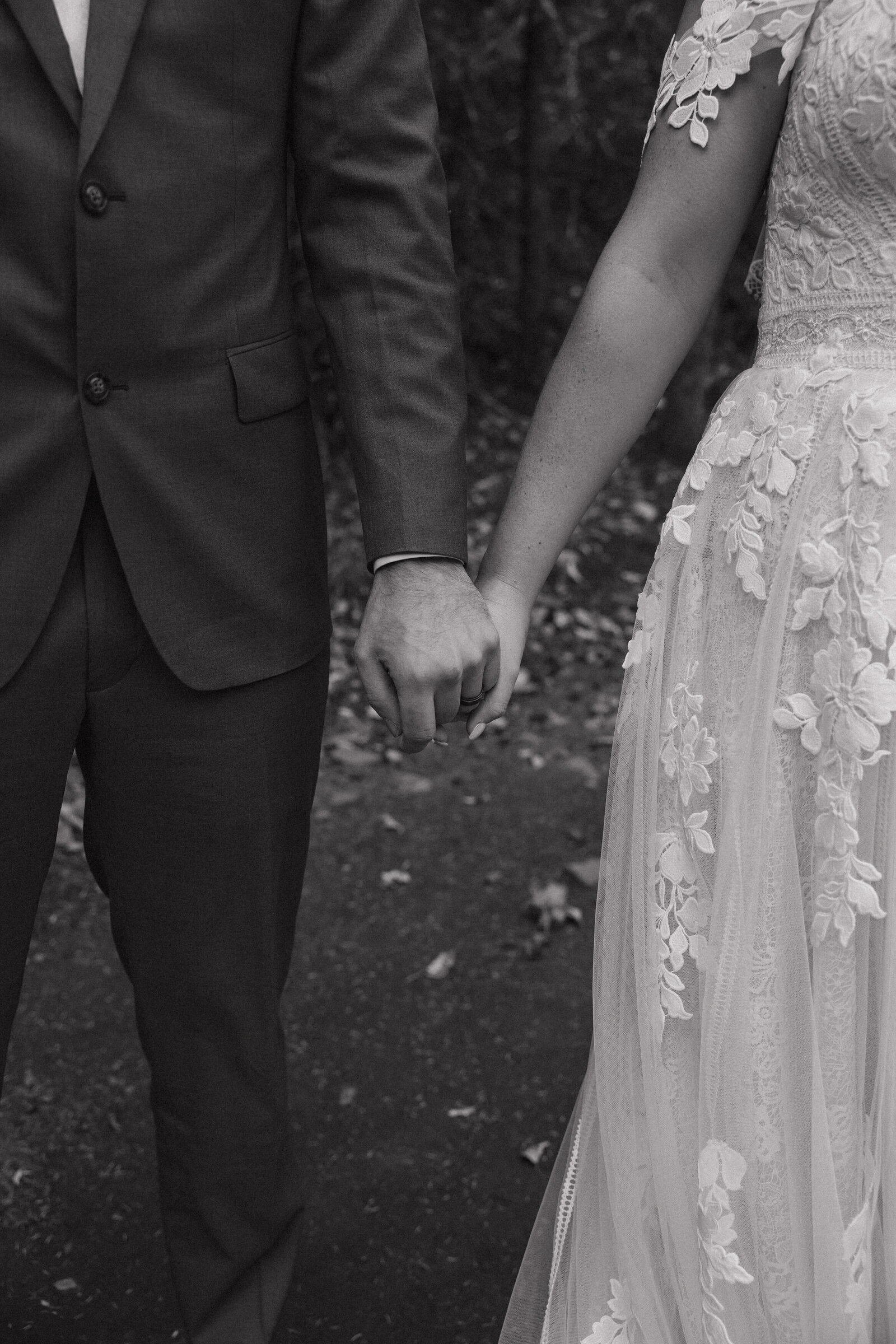 JB Photography - Intimate Romantic Kananaskis Elopement-13