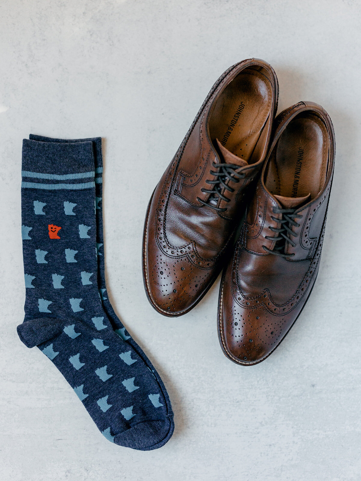 groom-details-brown-shoes-minnesota-socks
