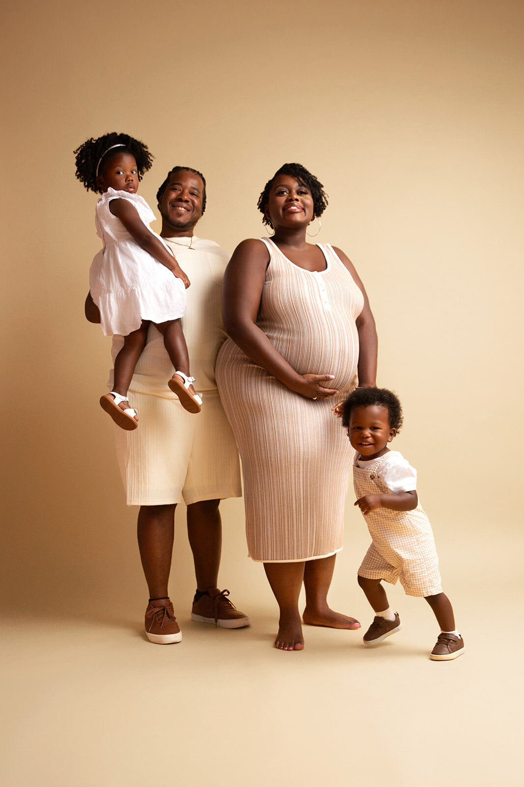 LloydFamilyMaternitySession-(2 of 11)_websize