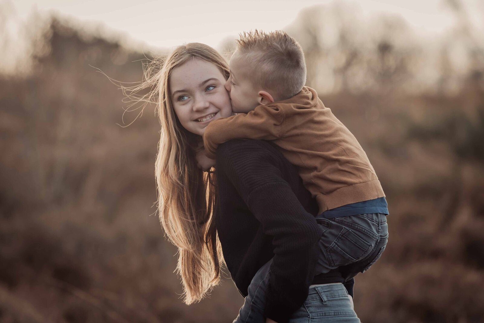 Evita Fotografie, fotograaf zwartsluis, fotograaf zwolle, fotograaf meppel, gezinsshoot meppel, gezinsshoot zwartsluis, fotograaf hasselt, kinderfotografie, fotograaf vollenhove (9 van 50)