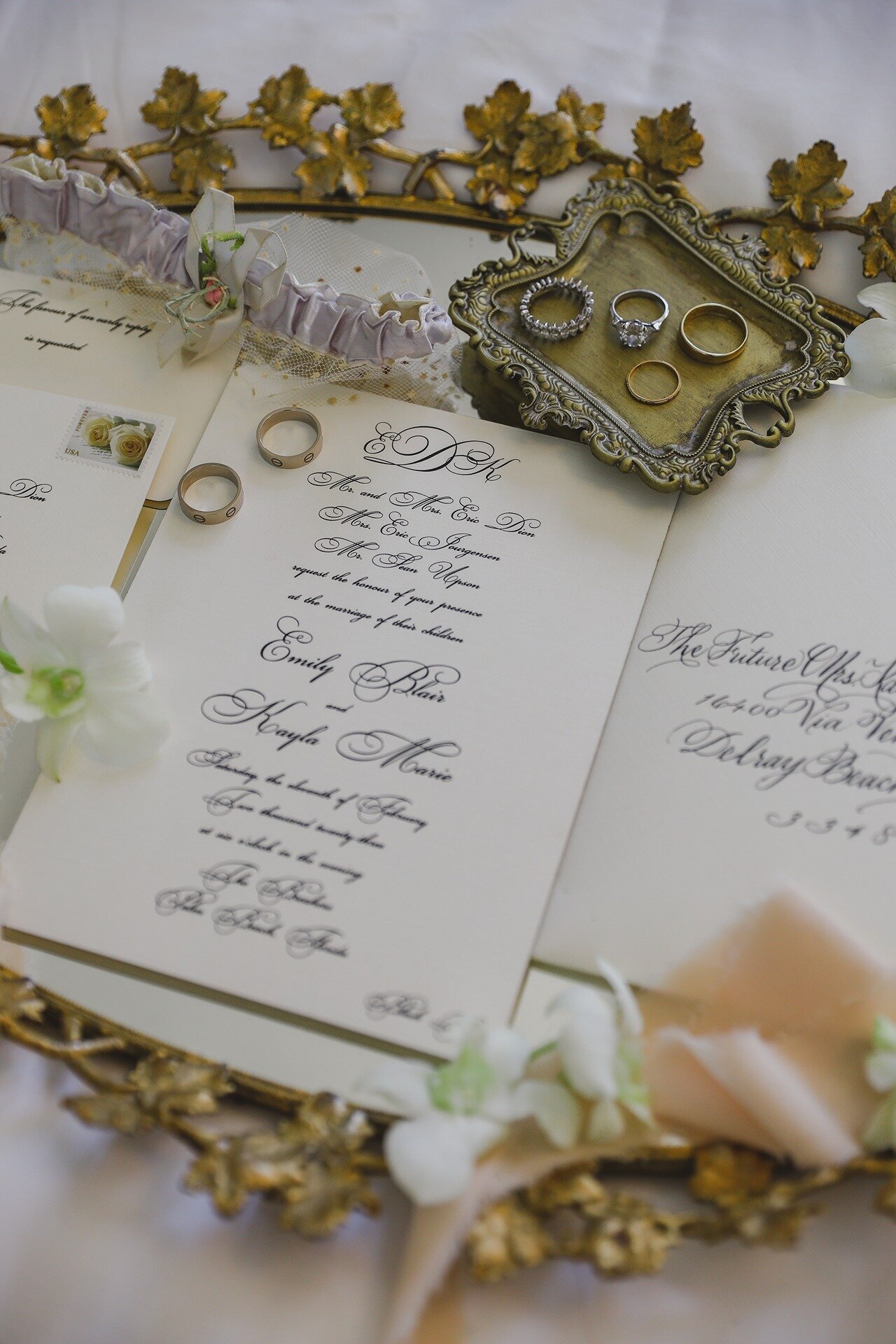 the-breakers-flatlay-invitation