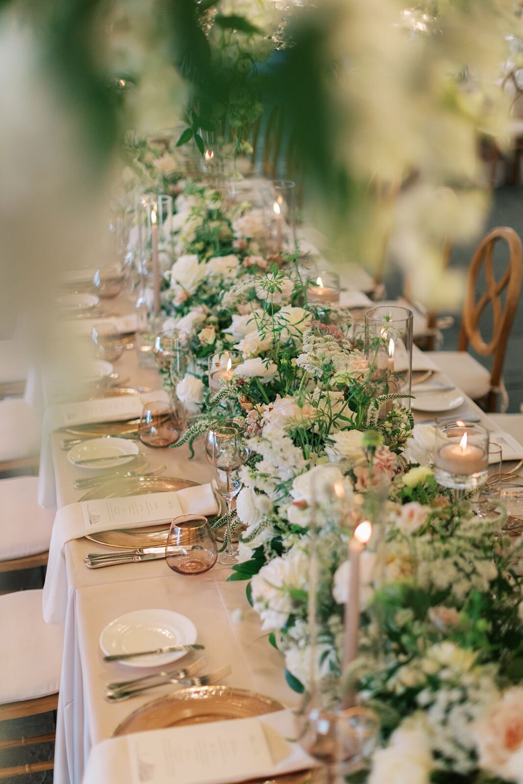 leila-james-events-newport-rhode-island-luxury-wedding-planner-castle-hill-inn-venue-jillian-knight-wedding-photographer-A.Reception73 copy