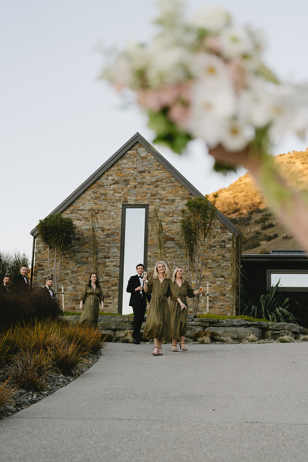 Melissa Clark Photography - Queenstown Wedding Photographer - Lake Hayes Holiday Home Wedding - Katherine & Adam 4.5.24-109
