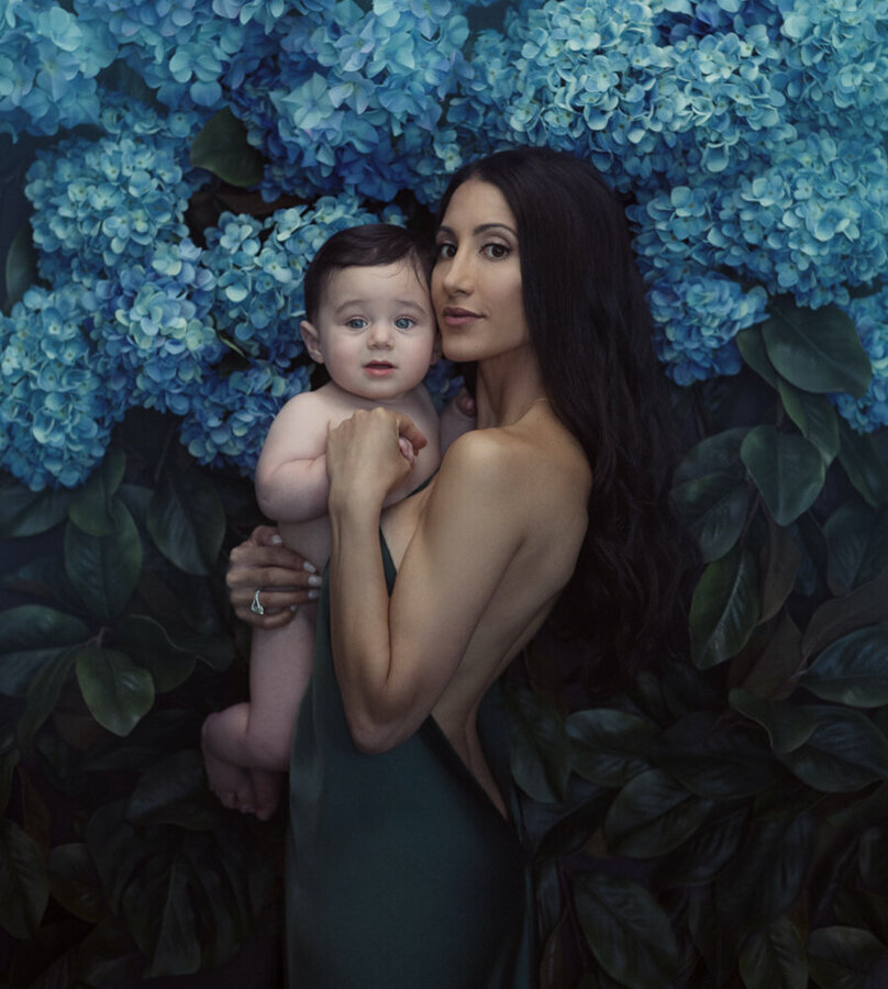 Mommy and me, motherhood photography by Lola Melani-14