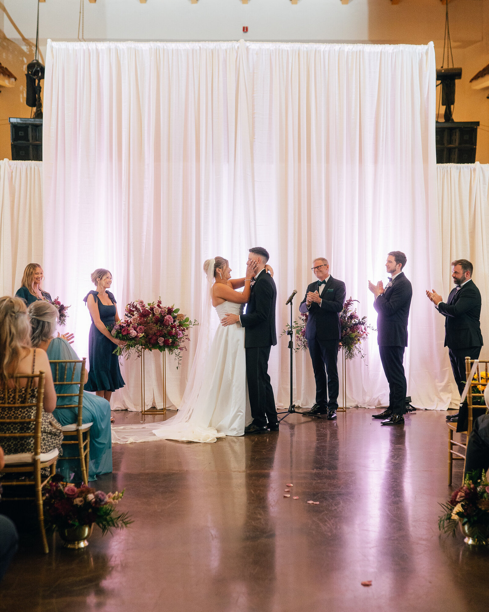 Corby Intercontinental Hotel Kansas City Wedding Plaza-170
