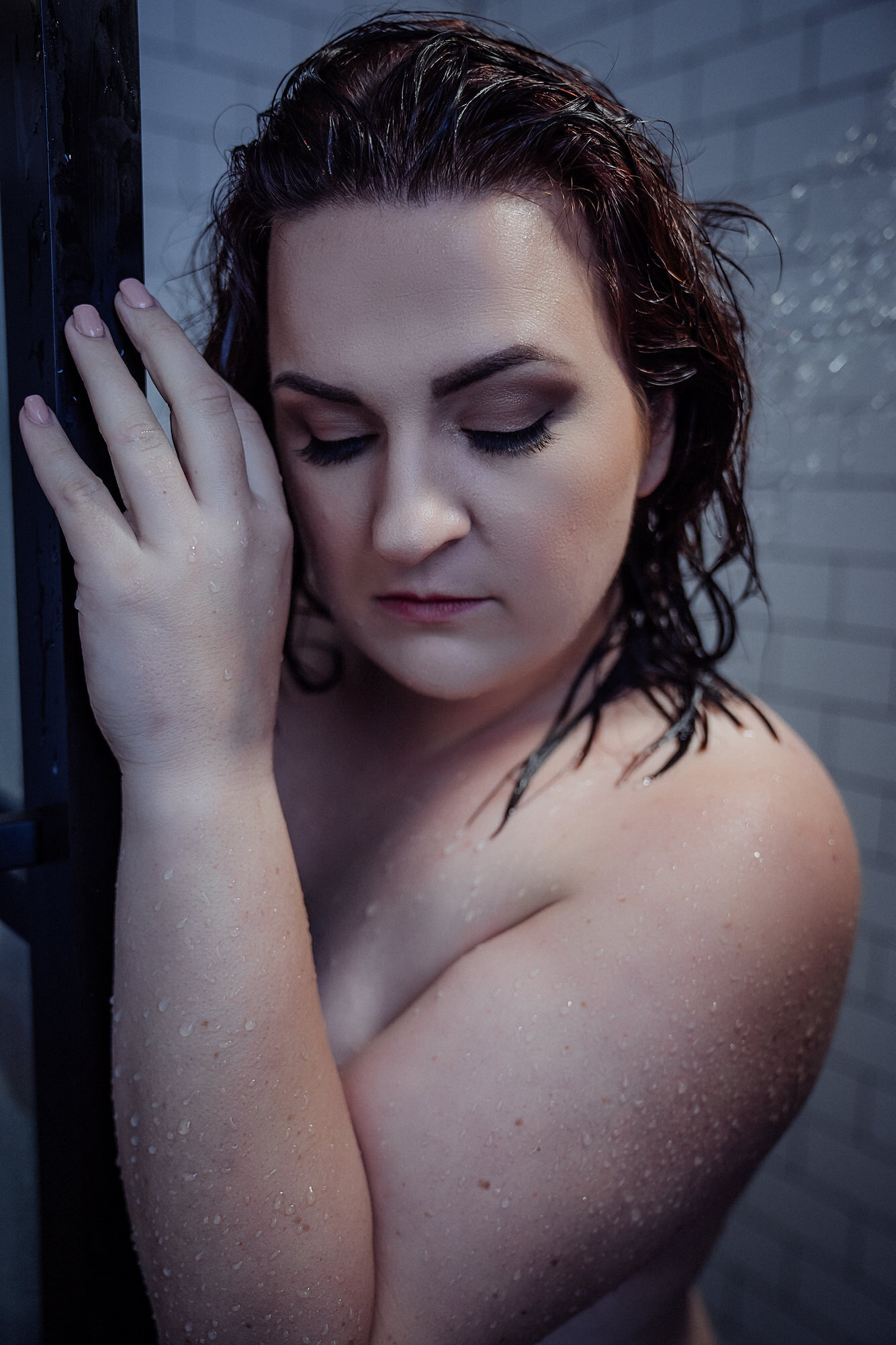 plus size boudoir photo shoot near me