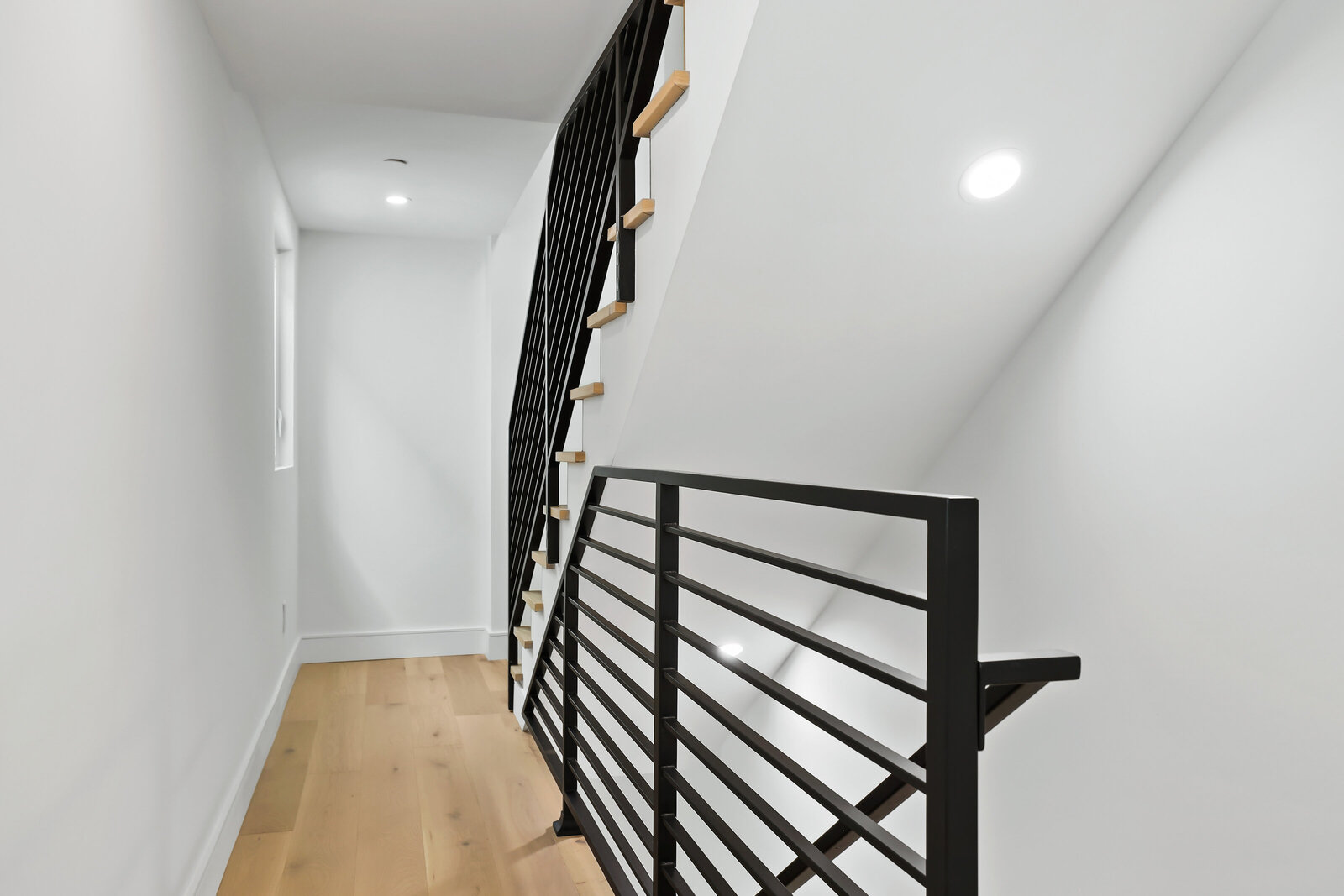 California_Real_Estate_Photography_1818BalboaReshoot-26