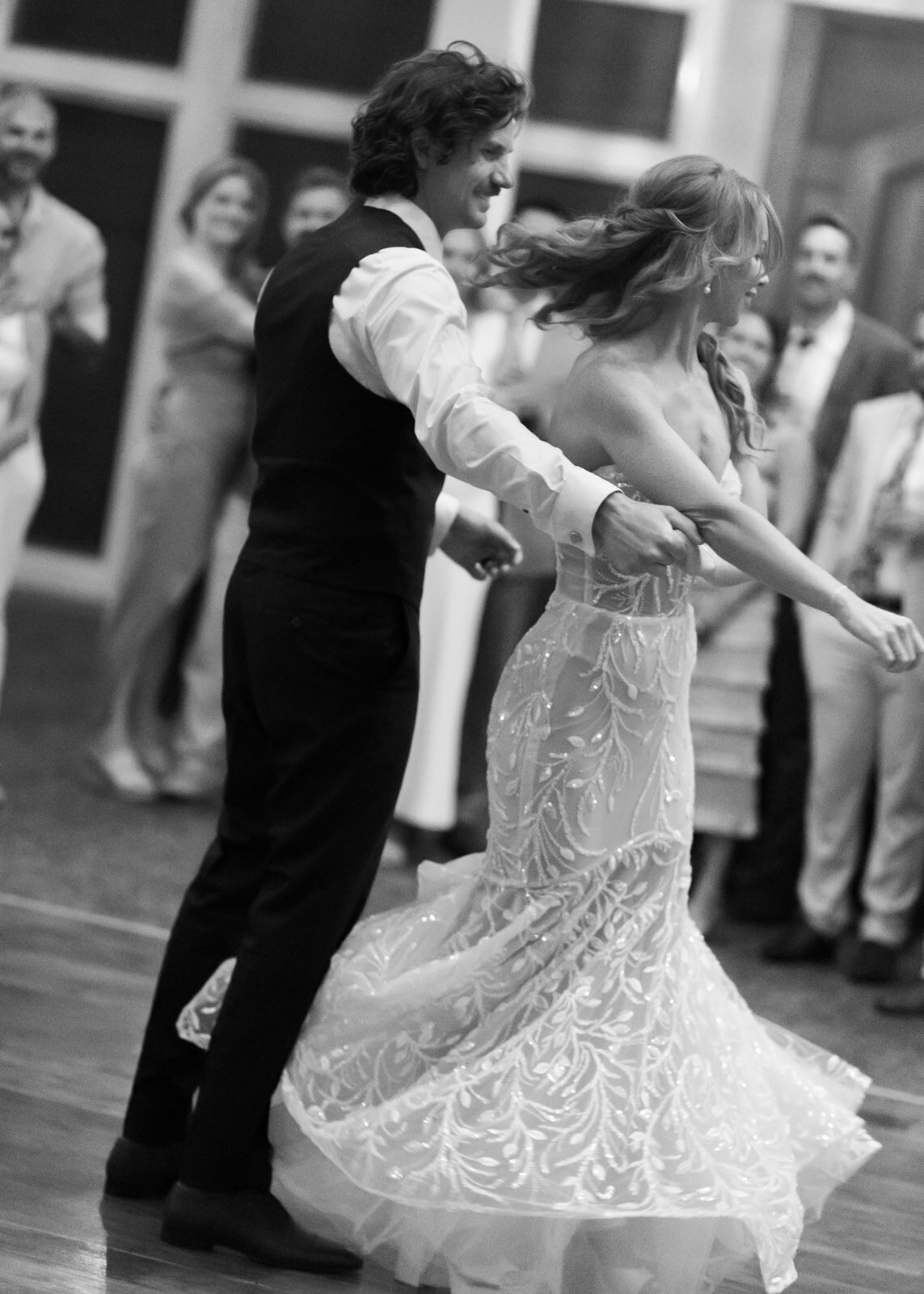 9.12-Sydney-John-Sugar-Beach-Maui-Wedding-1008