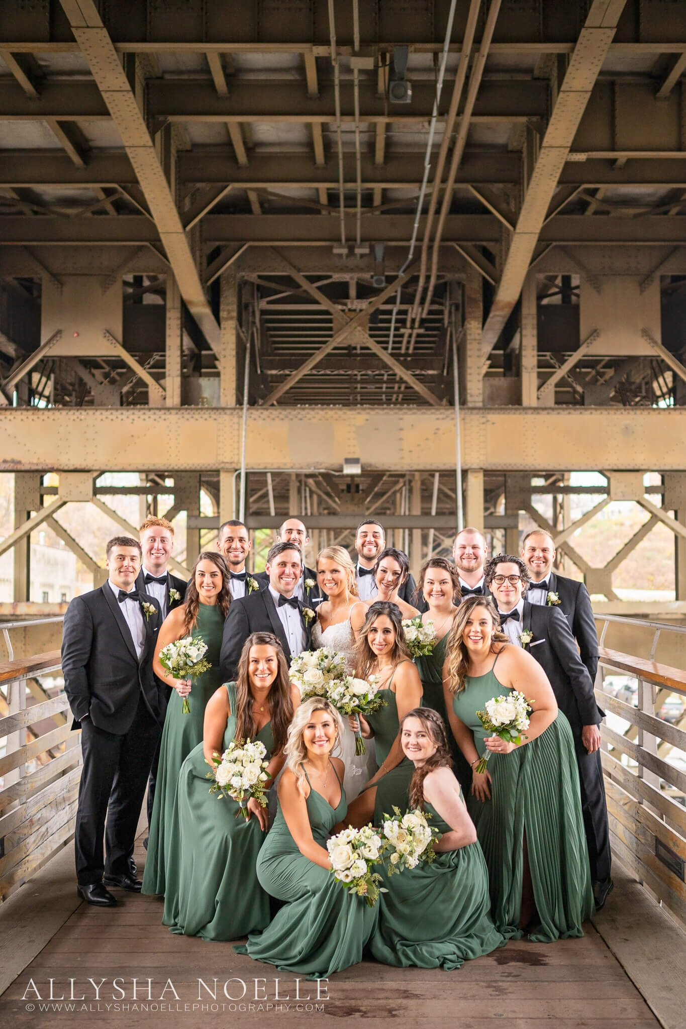Wedding-at-The-Factory-on-Barclay-in-Milwaukee-0529