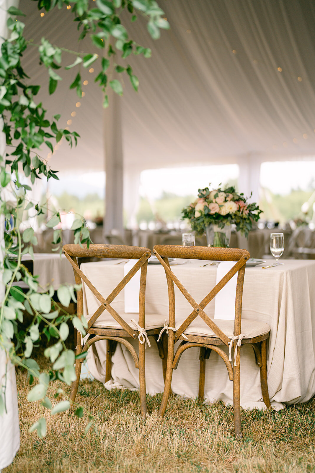 bo-hill-backyard-weddingbrit-chad-720