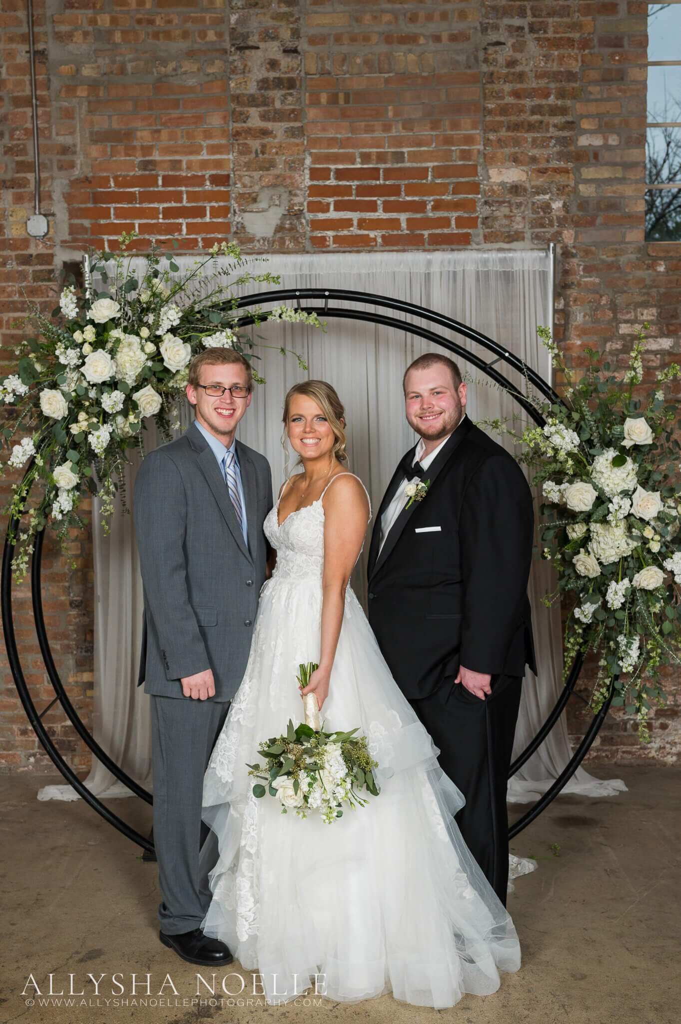 Wedding-at-The-Factory-on-Barclay-in-Milwaukee-0649