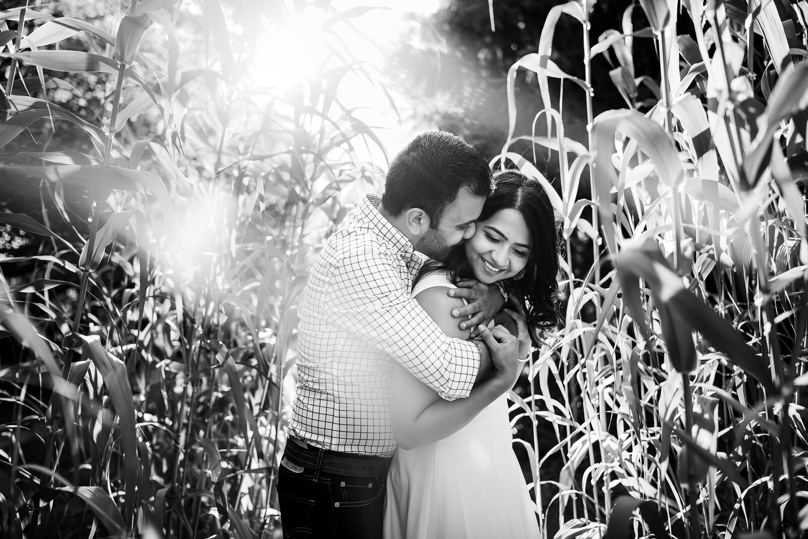 Find skilled Essex County, NJ engagement photographers.