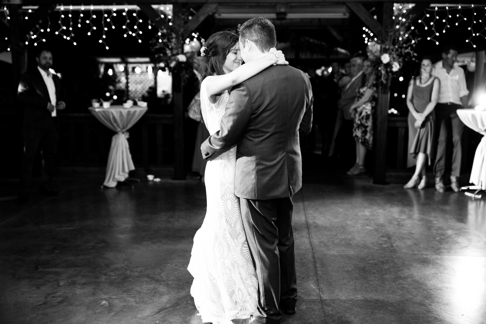 Tim & Chelsea - Abigail Edmons Fort Wayne Indiana Wedding Photographer-109