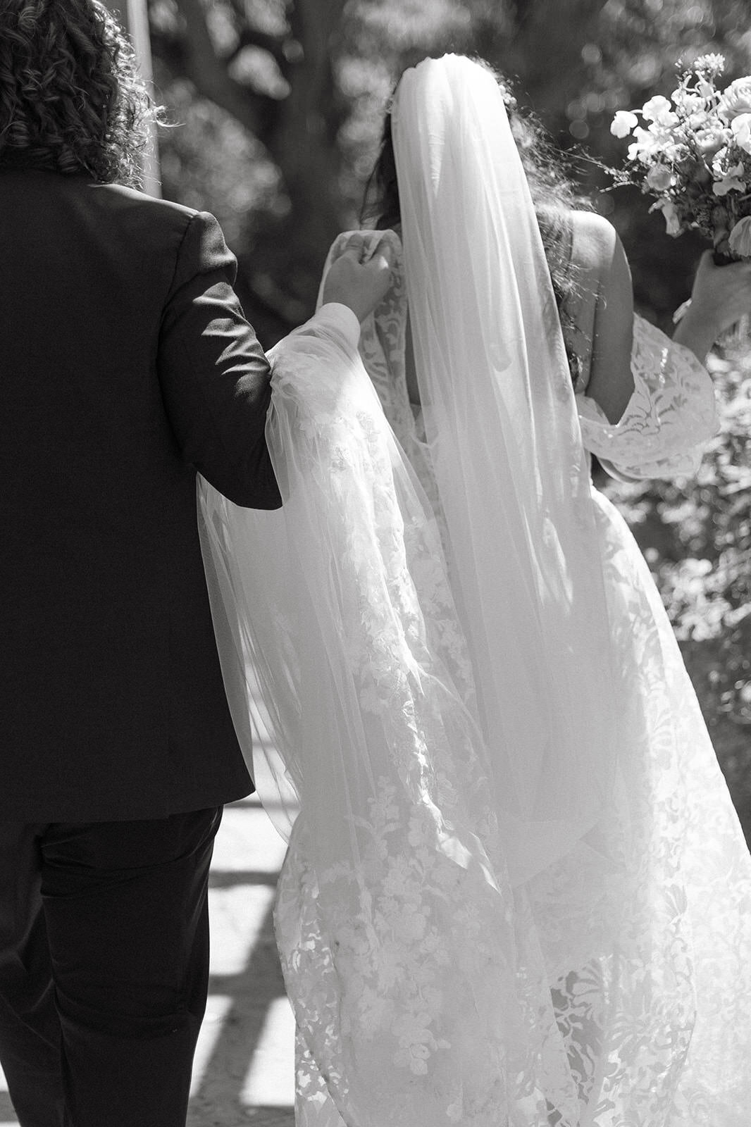 Gothic-Disco-Floral-Wedding81