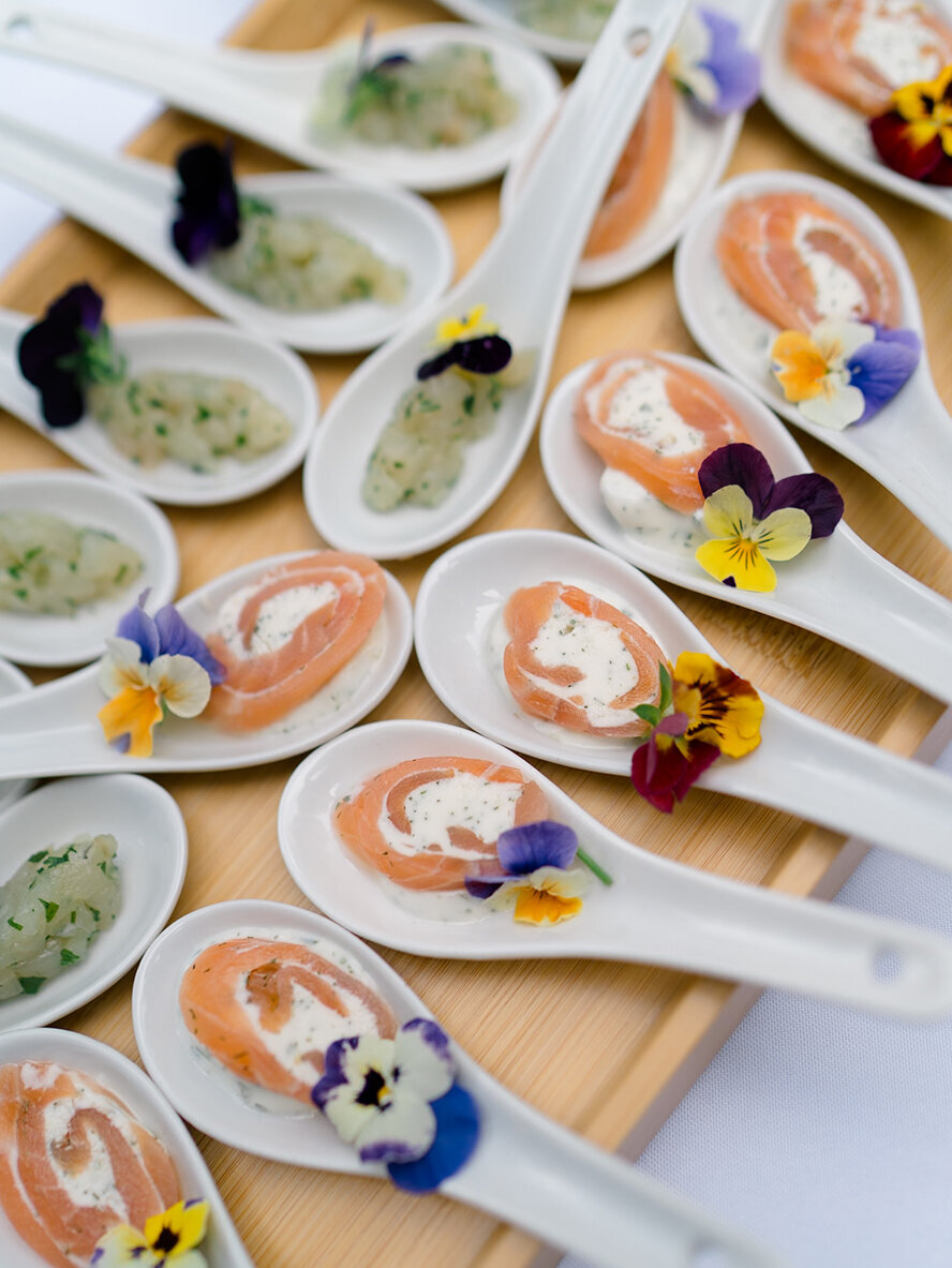 fancy-appetizer-by-rachel-pietri-paris-wedding-photographer