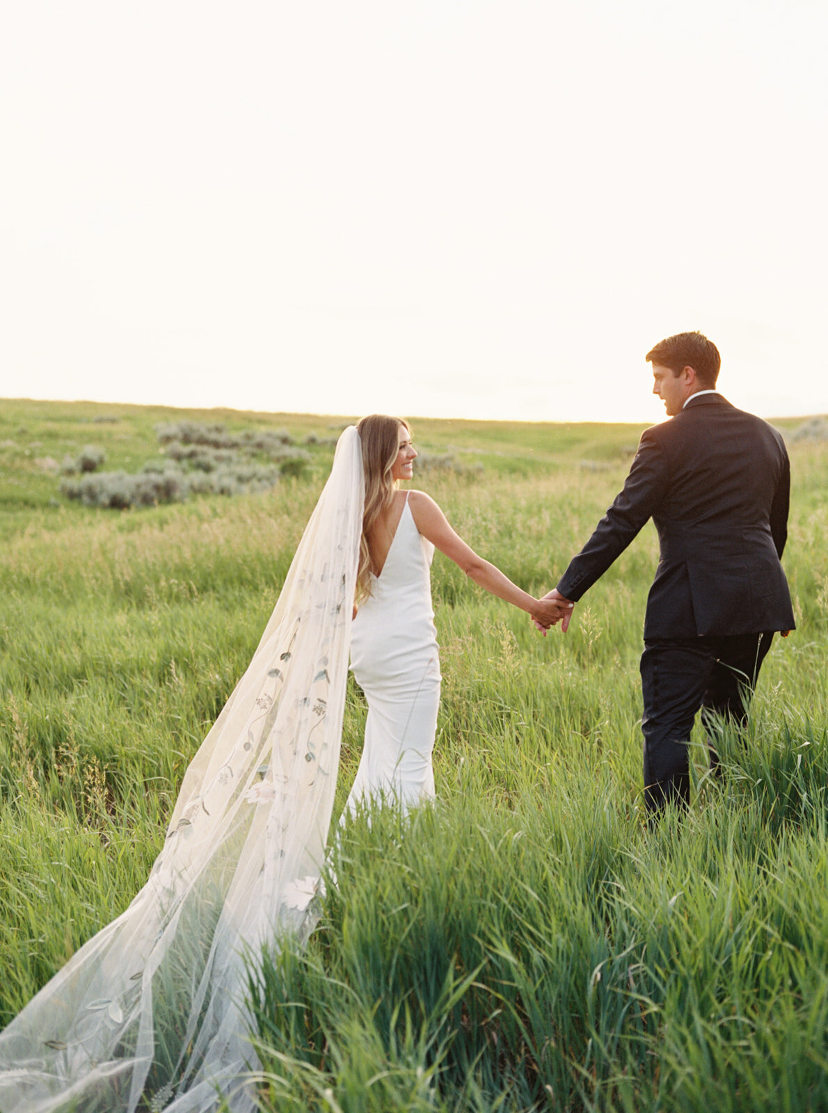 7.13-Hanna-Dan-Lake-Catamount-Steamboat-Wedding-650