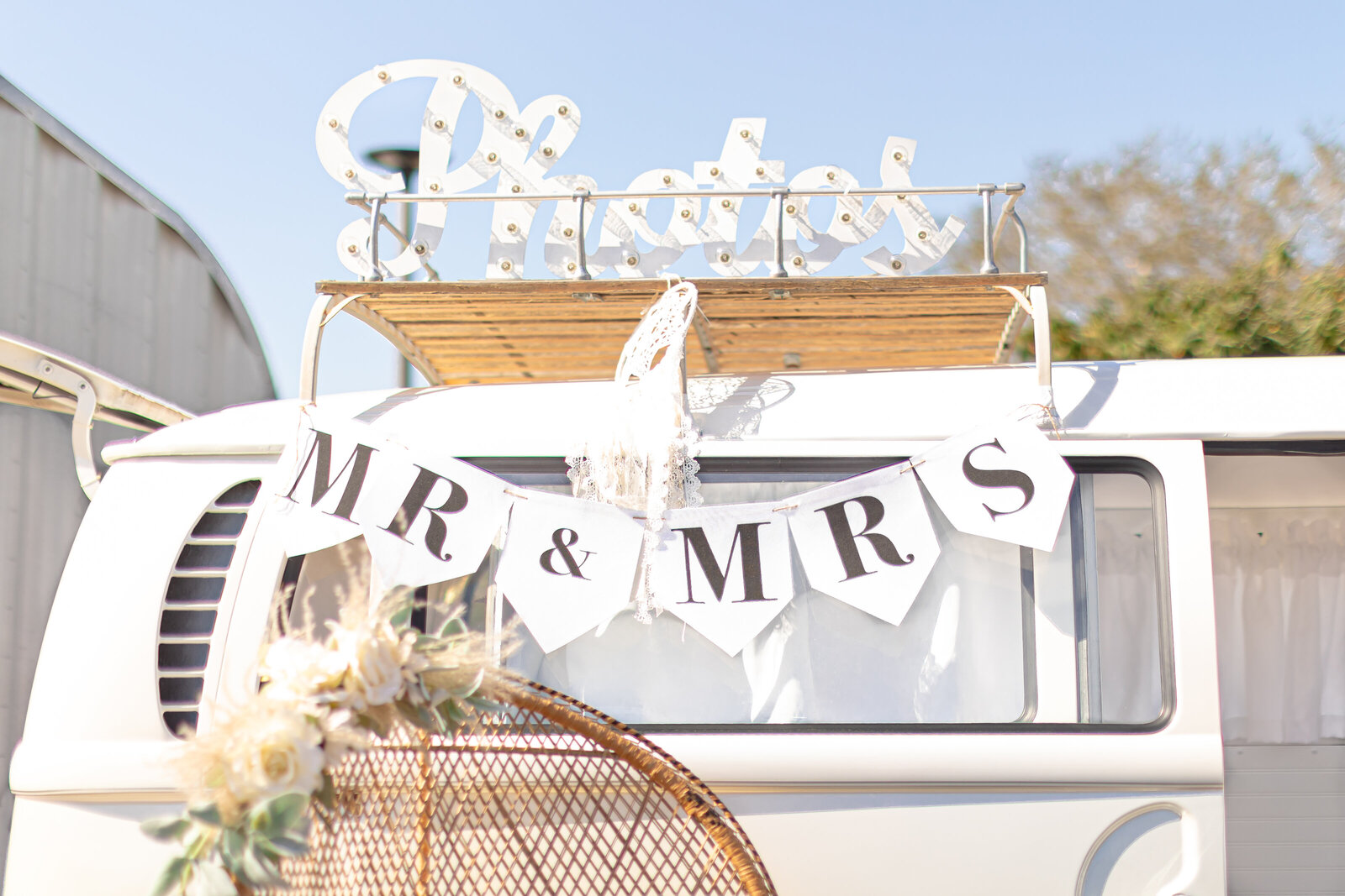 VW-BUS-tampa-photo-booth-bus-weddings-florida-weddings-wedding-venues-wedding-photo-booth-florida-photo-booth-bus47
