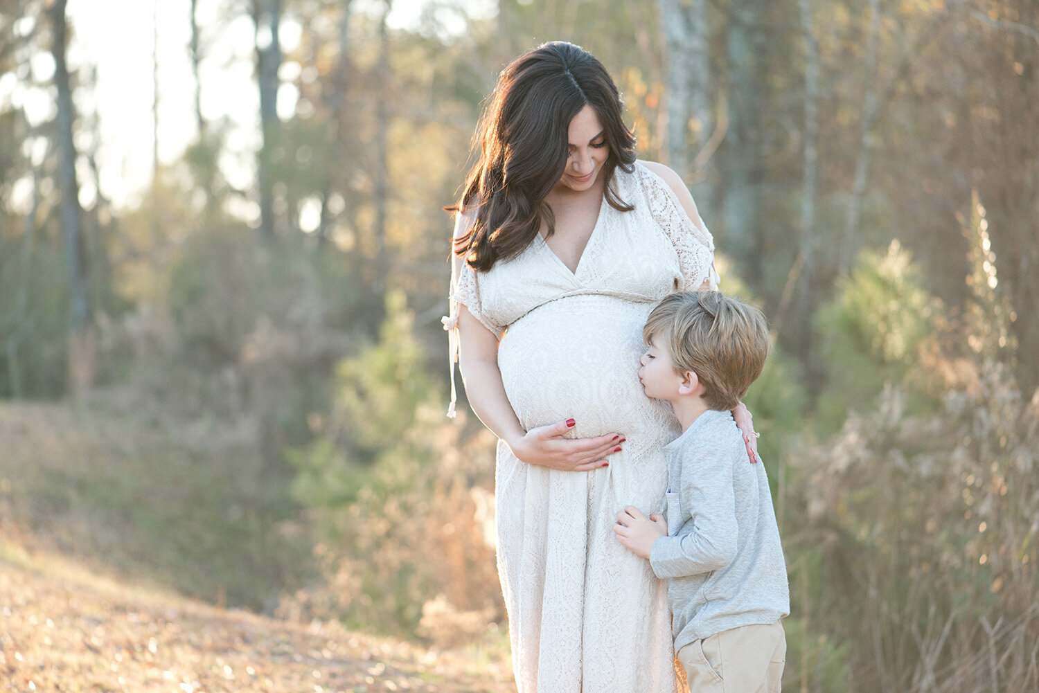 thewoodlandsoutdoormaternityphotography