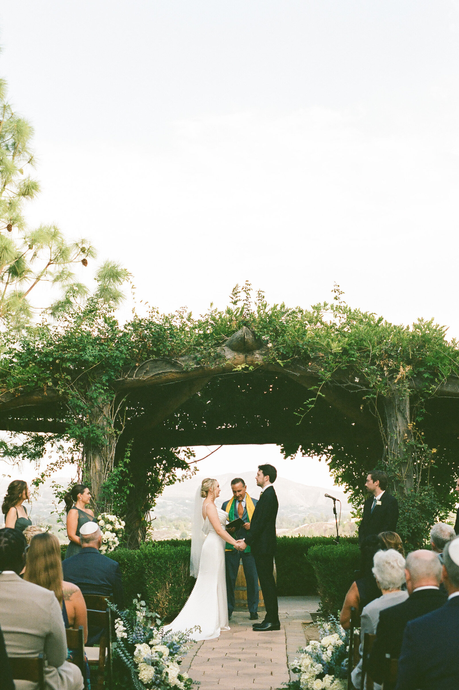 35mm Film Wedding Photography-096-384970030015