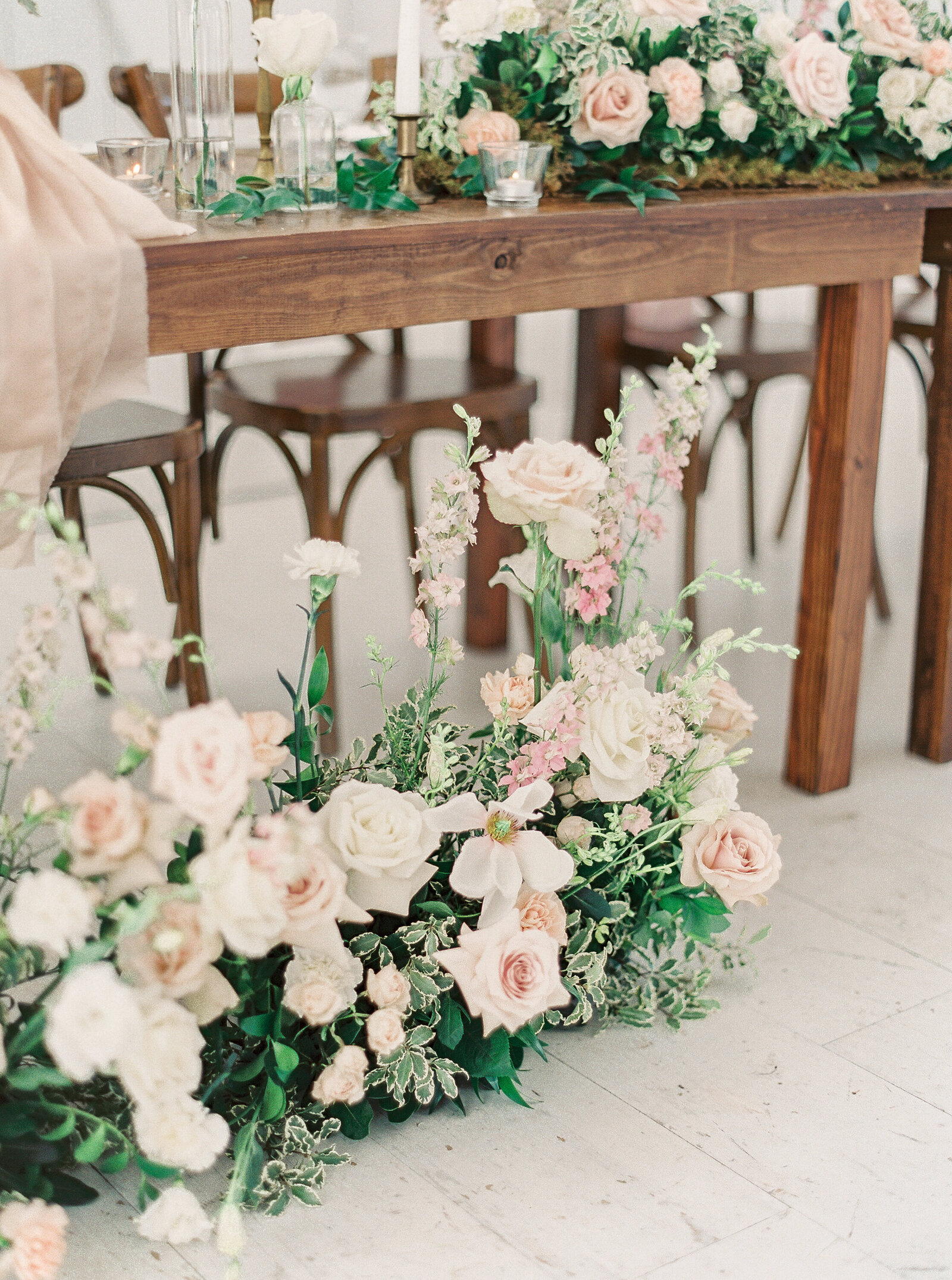 White Sparrow Barn_Lindsay and Scott_Madeline Trent Photography-0124