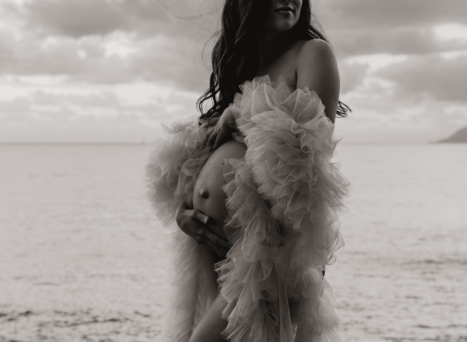 cairns maternity photographer