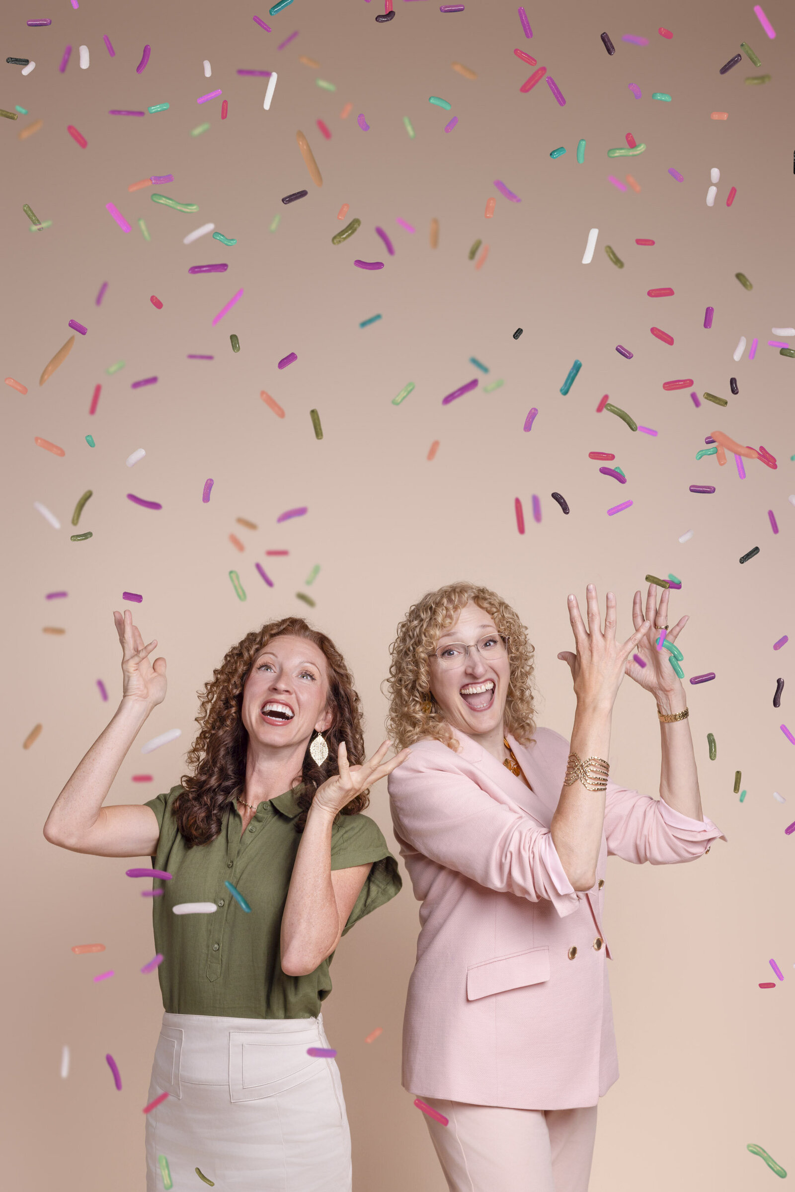 Aviatra-cincinnati-personal-brand-photos-Jennifer Blackburn-your-brand-compass-