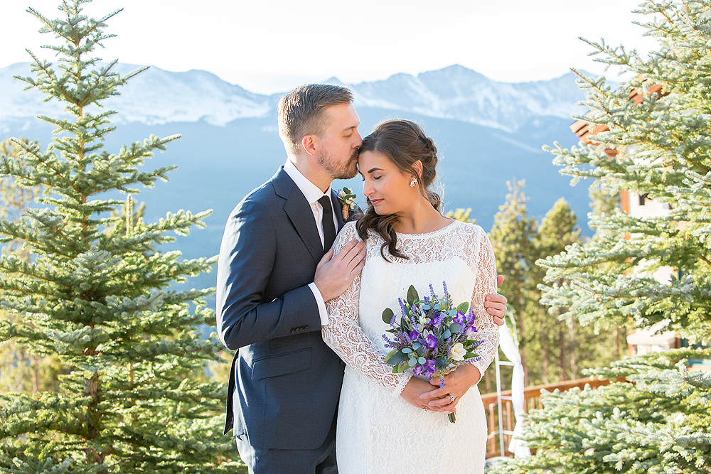 Denver elopement photographer with couple in Breckenridge