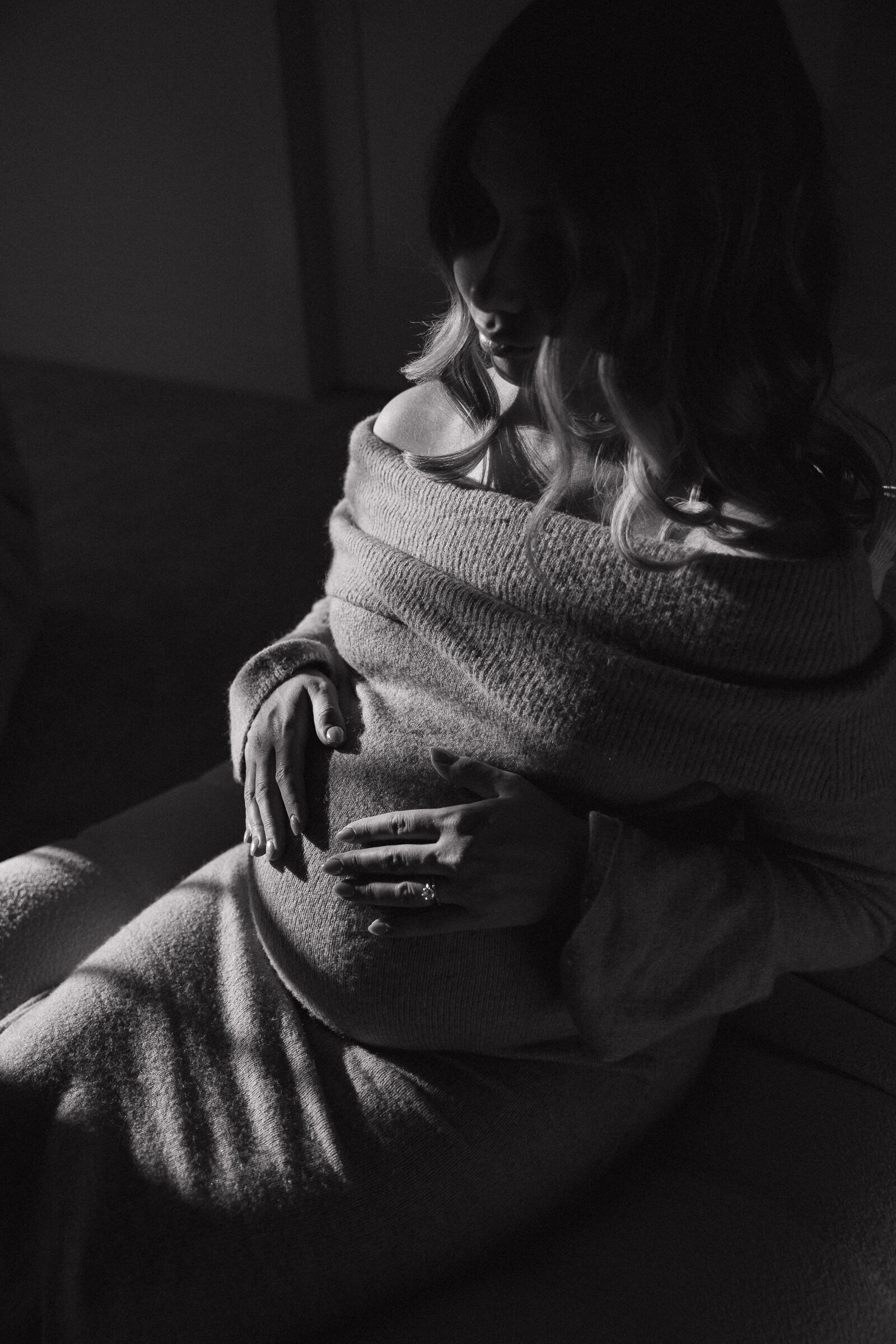 JB Photography - Intimate In-home Maternity Photoshoot-126