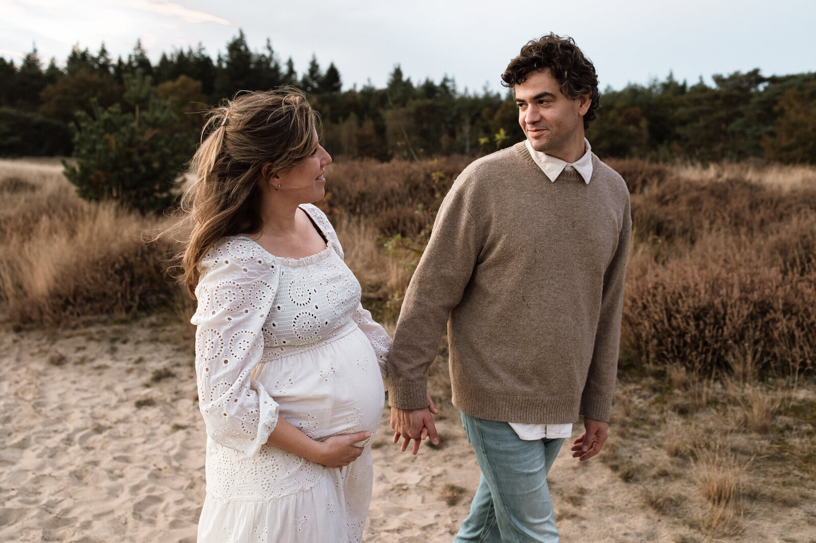 zwangerschapsftoshoot eindhoven zwangerschapsfotograaf fotoshoot zwangerschap fotograaf zwangerschap valkenswaard zwanger fotoshoot newbornshoot la nouk fotografie