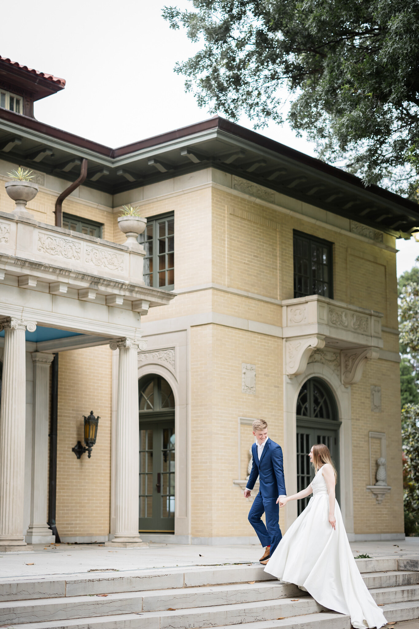 woodward-park-tulsa-wedding-photography-mansion
