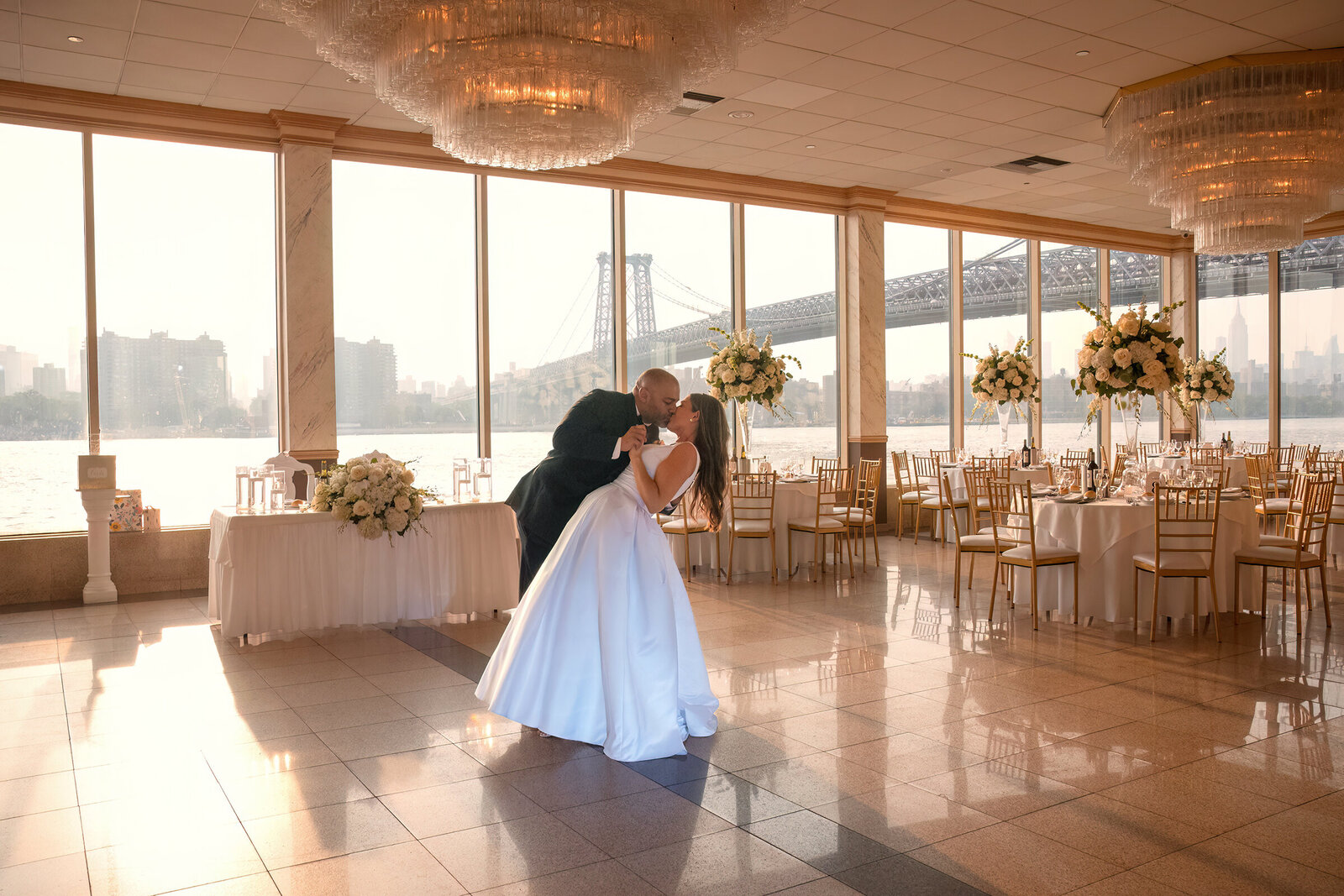 Gianndo-on-the-water-Wedding-Reception