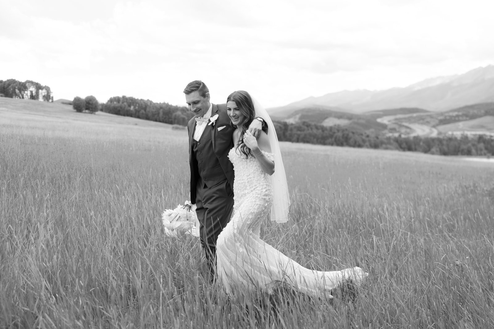 8.5-Ashton-Shawn-Private-Ranch-Silverthorne-Wedding-182