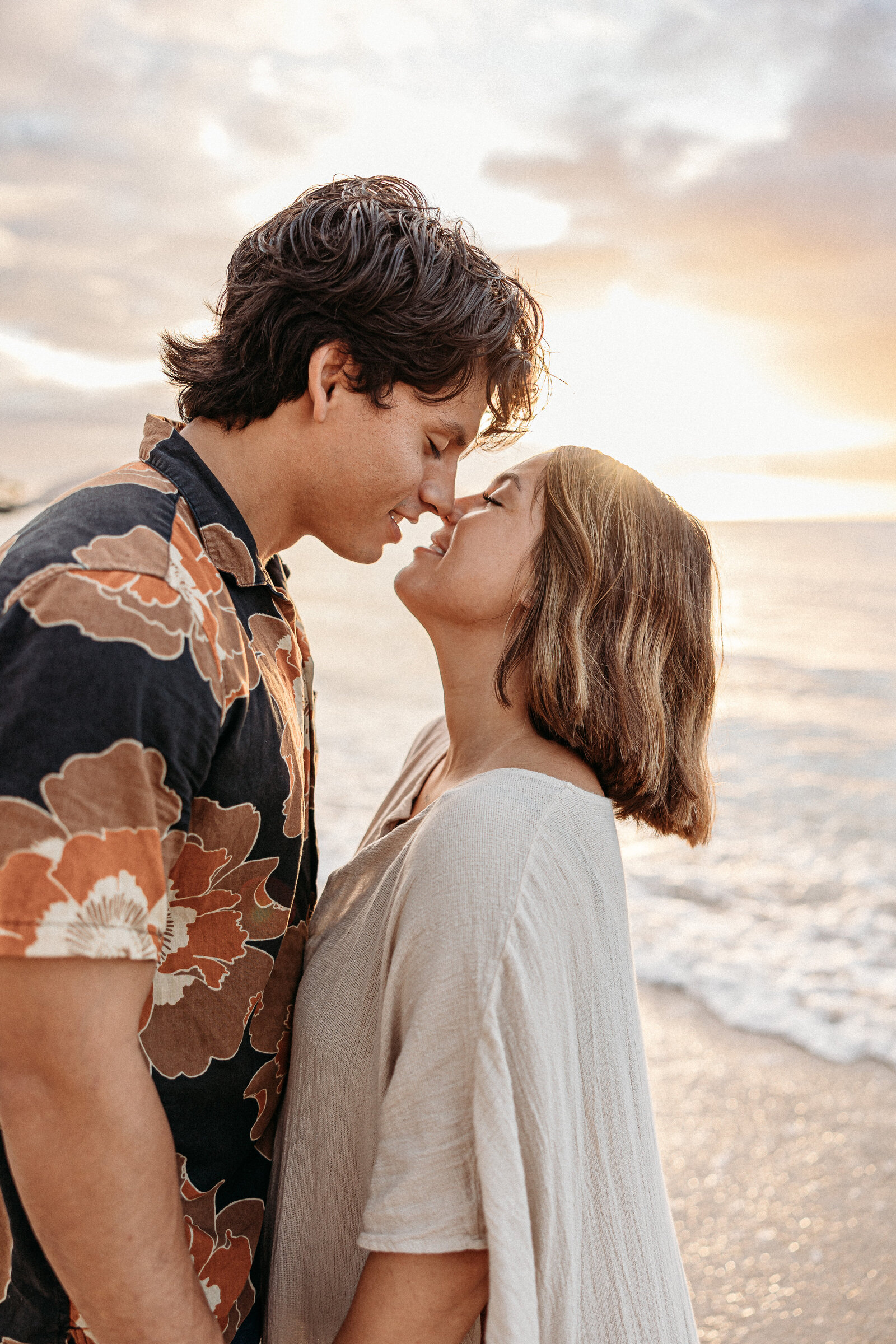 Kahala-beach-sunrise-maternity-photos-57