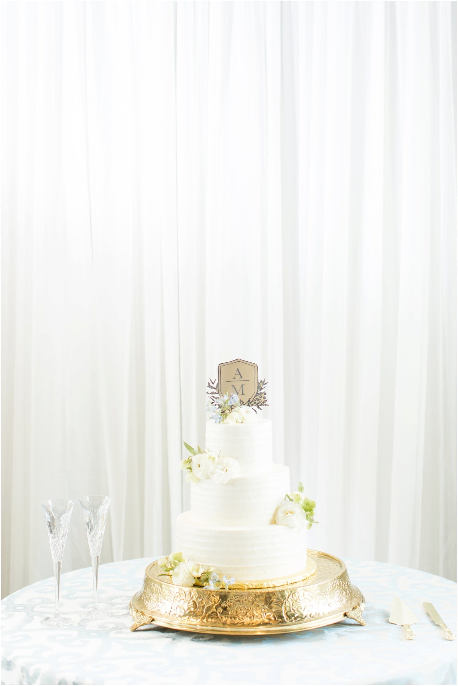 avenue-downtown-greenville-wedding_0343