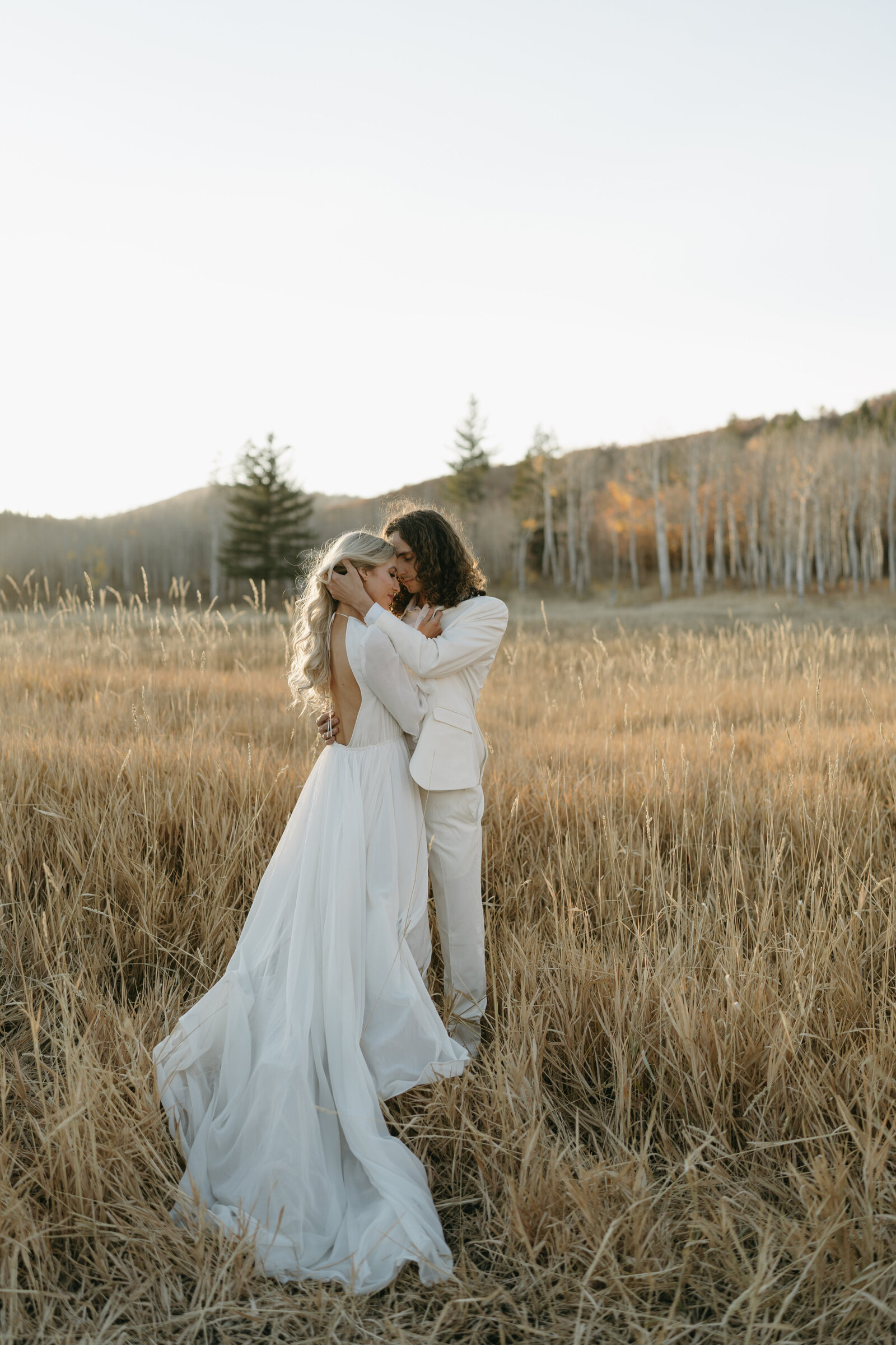 Monochromatic-Bridals-Utah-01047