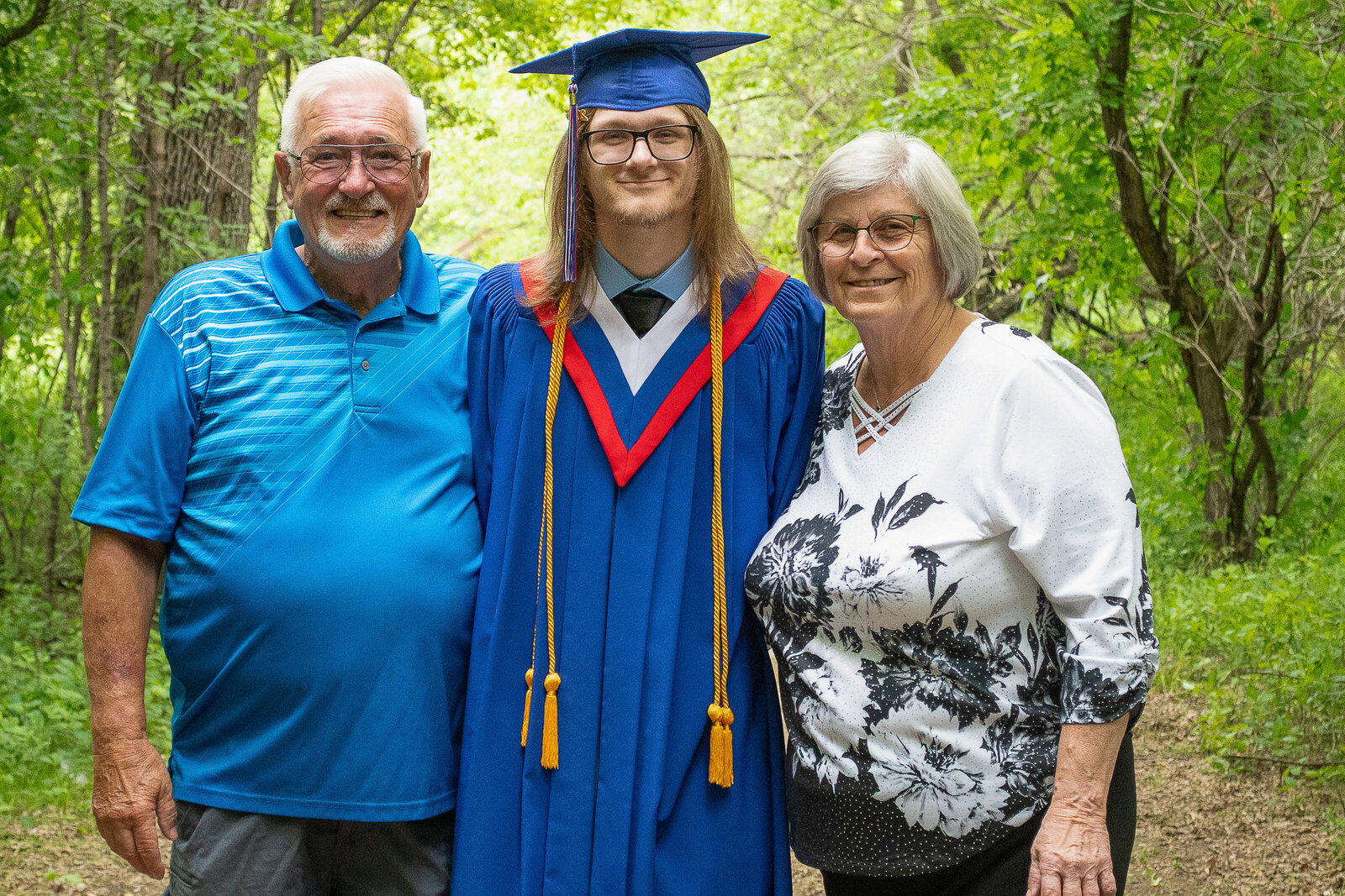 lindsay grad-04