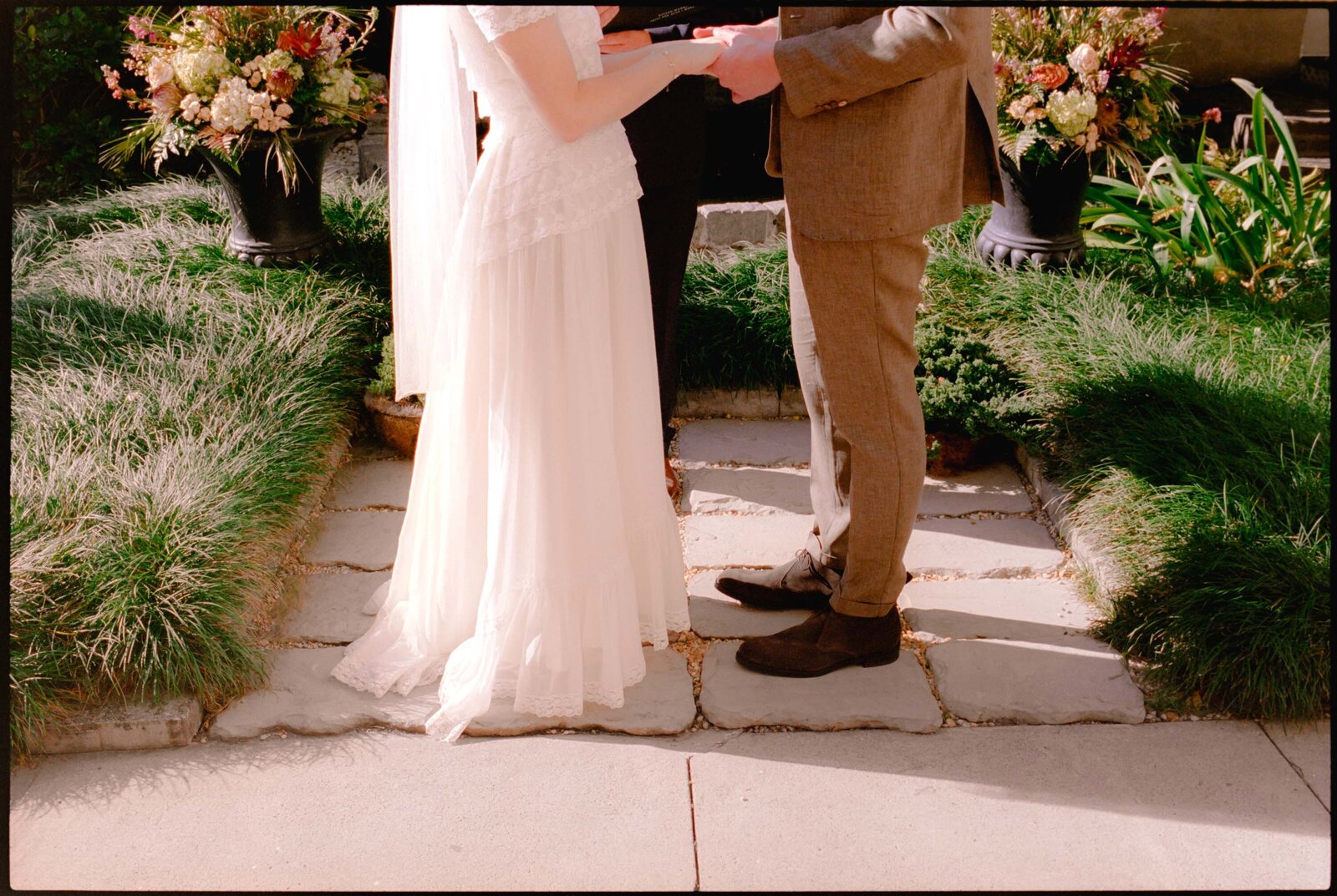 coastal-colorful-wedding-film-photos-jess-buckley-20