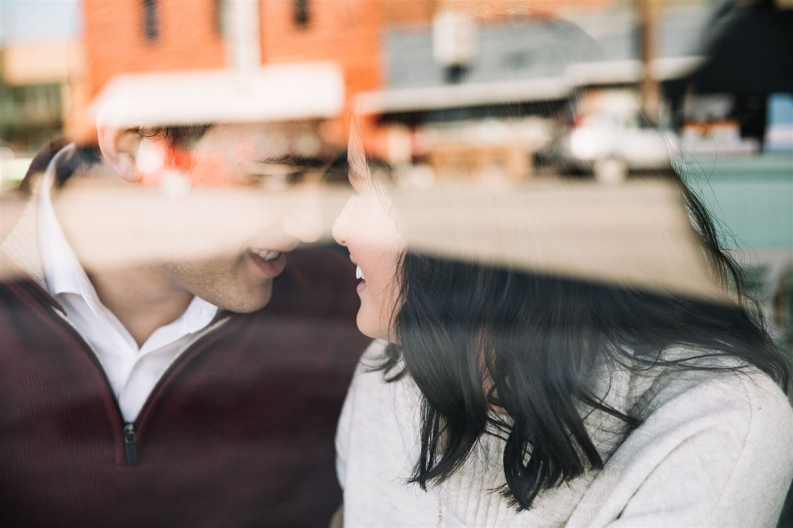 print-emily-phillip-engagement-noir-9-creatives-8C5A5805_websize